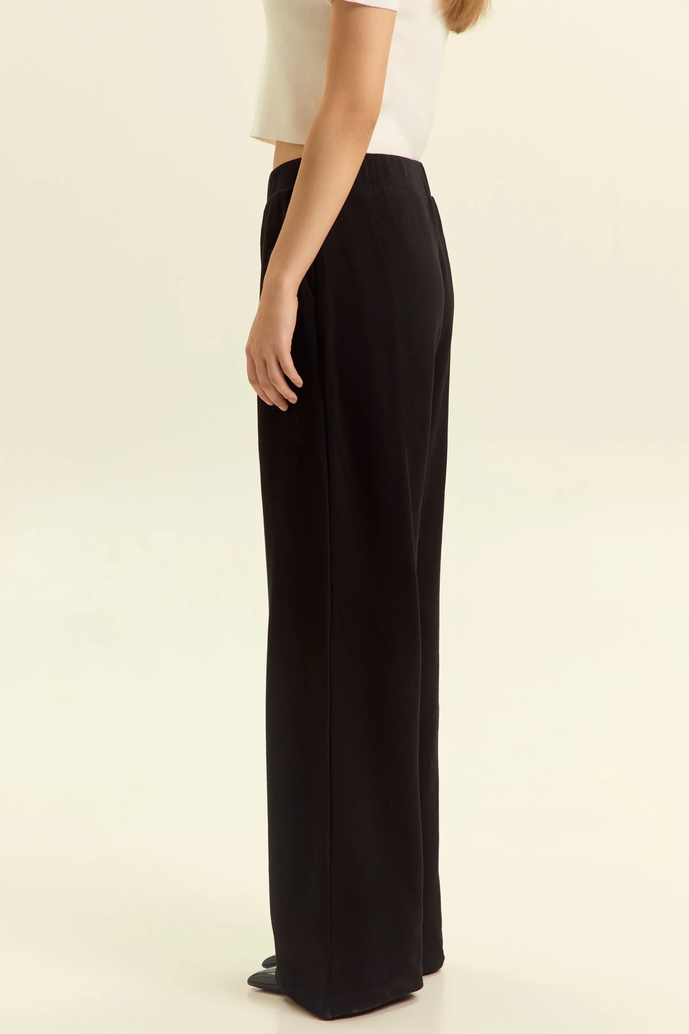 Брюки черный для женщин 46168-1 71