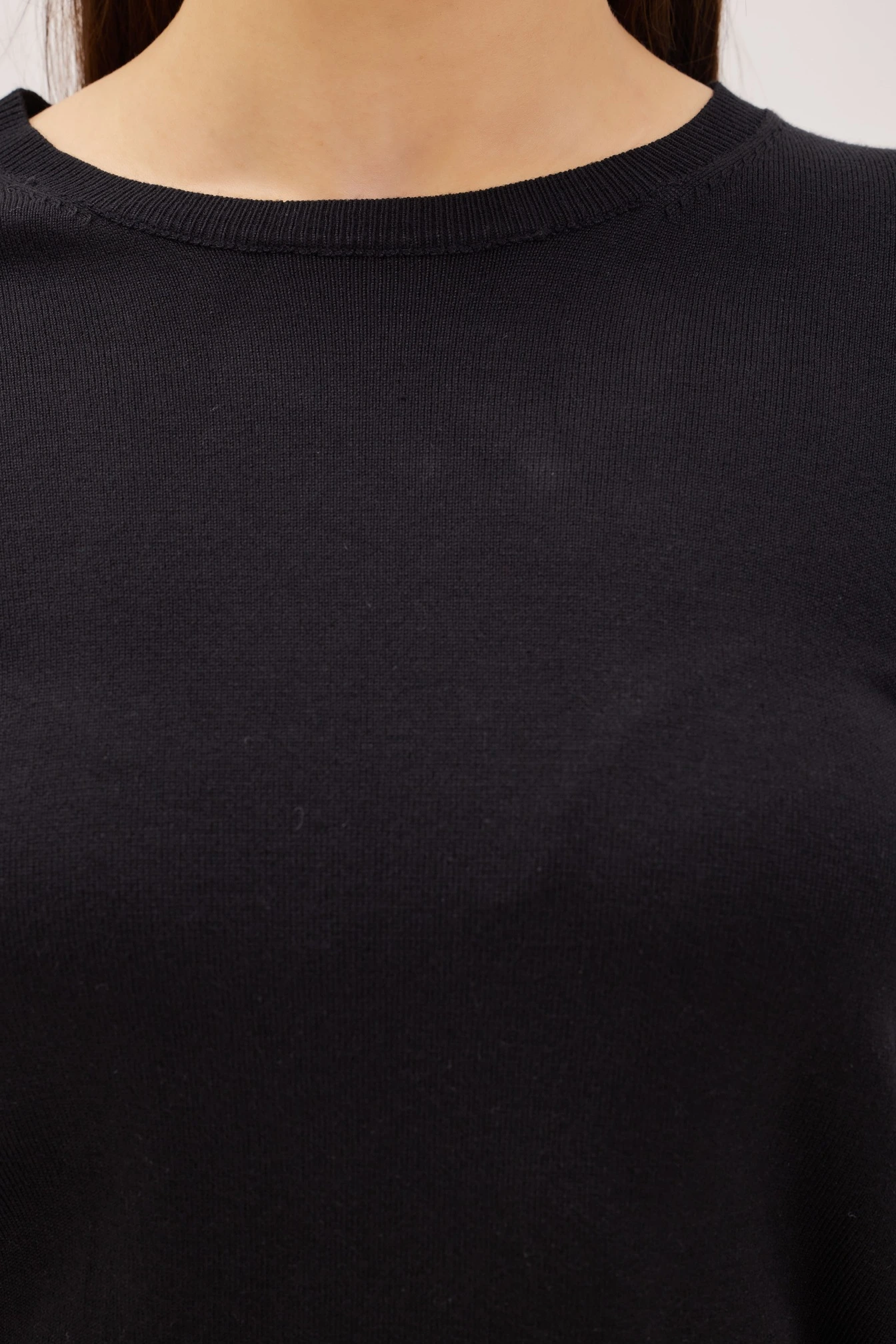 Джемпер черный для женщин 42258-1 60