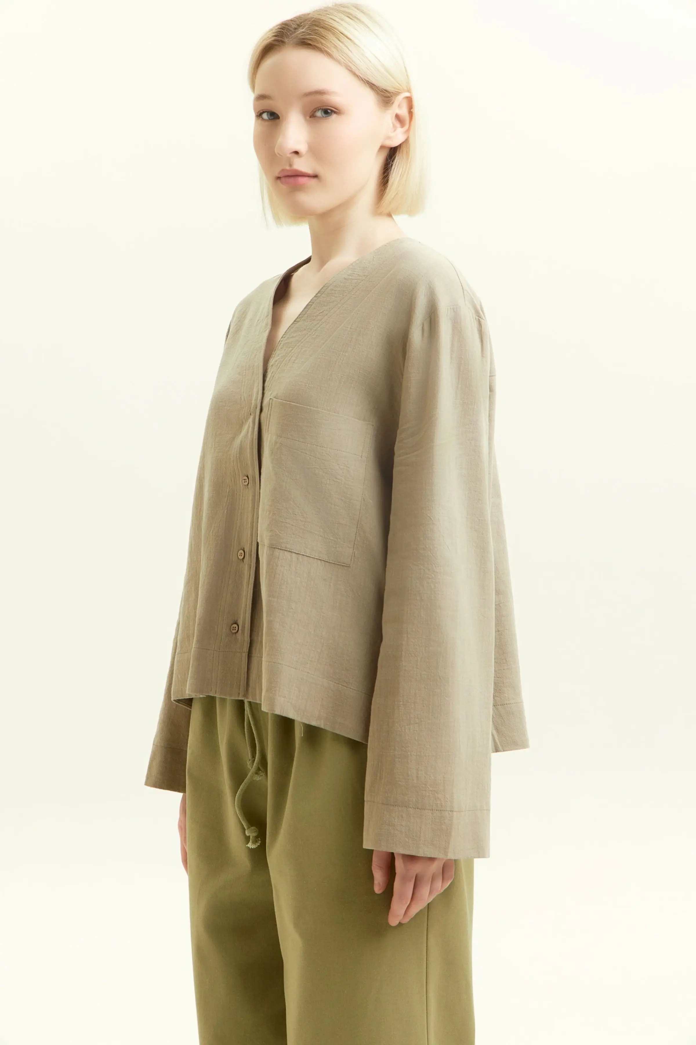 Блузка хаки для женщин 45128-14 28