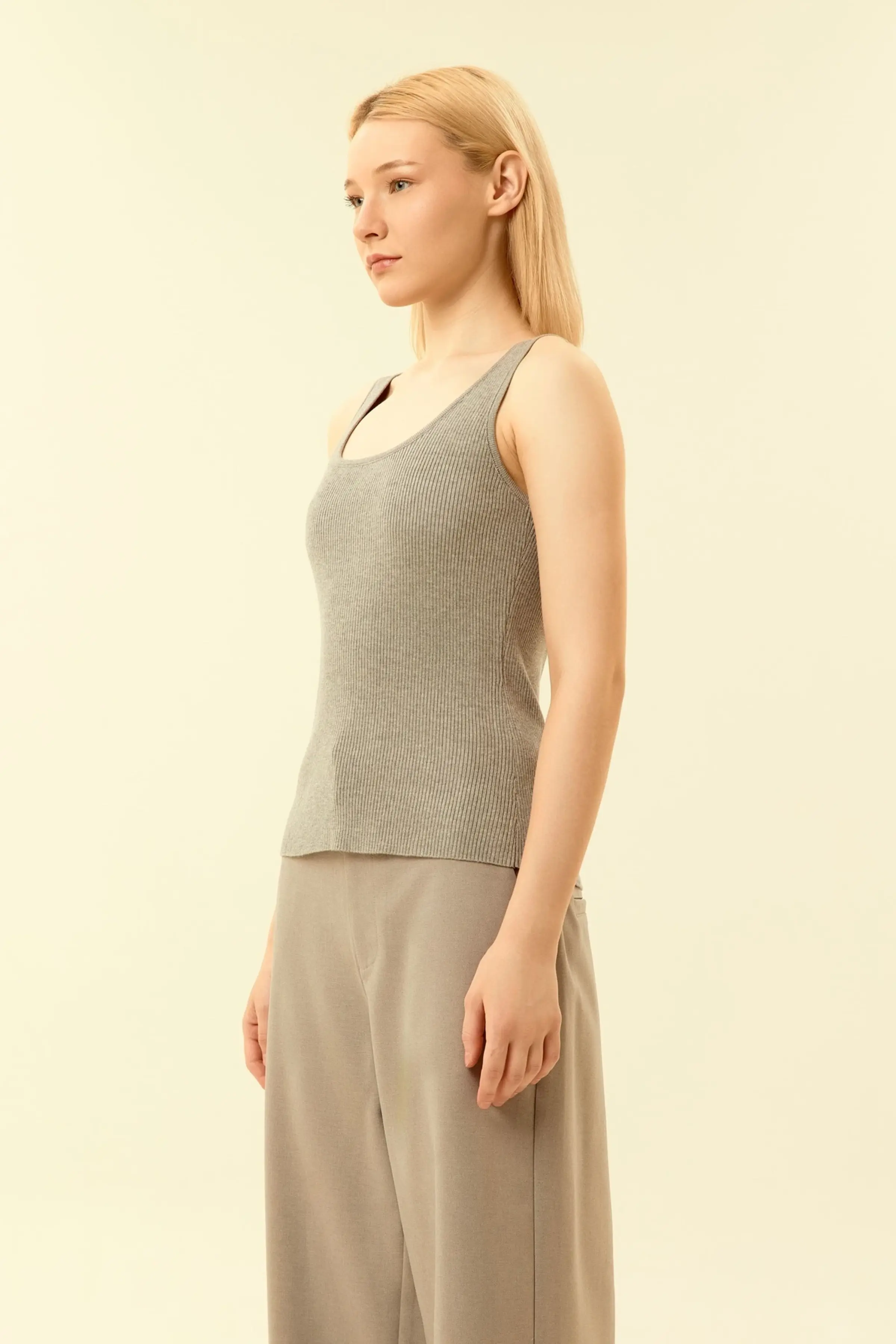 Топ серый для женщин 46115-61 46