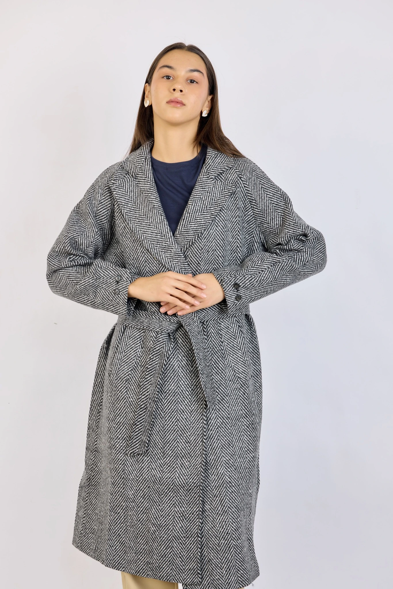 Пальто бело-серая полоска для женщин 43419-49 53