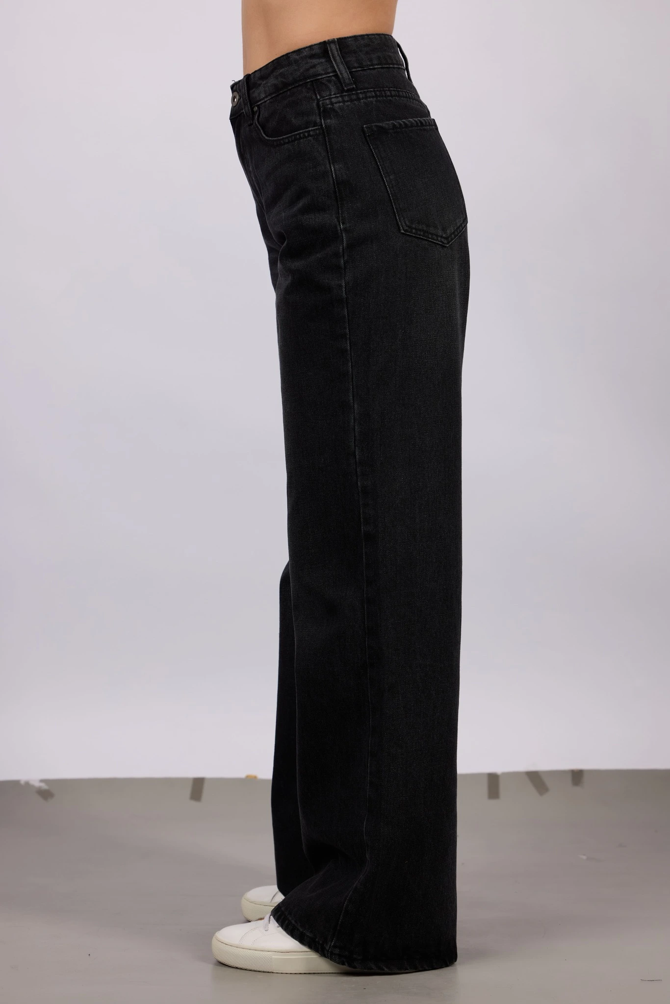 Джинсы черный для женщин 43855-1 74