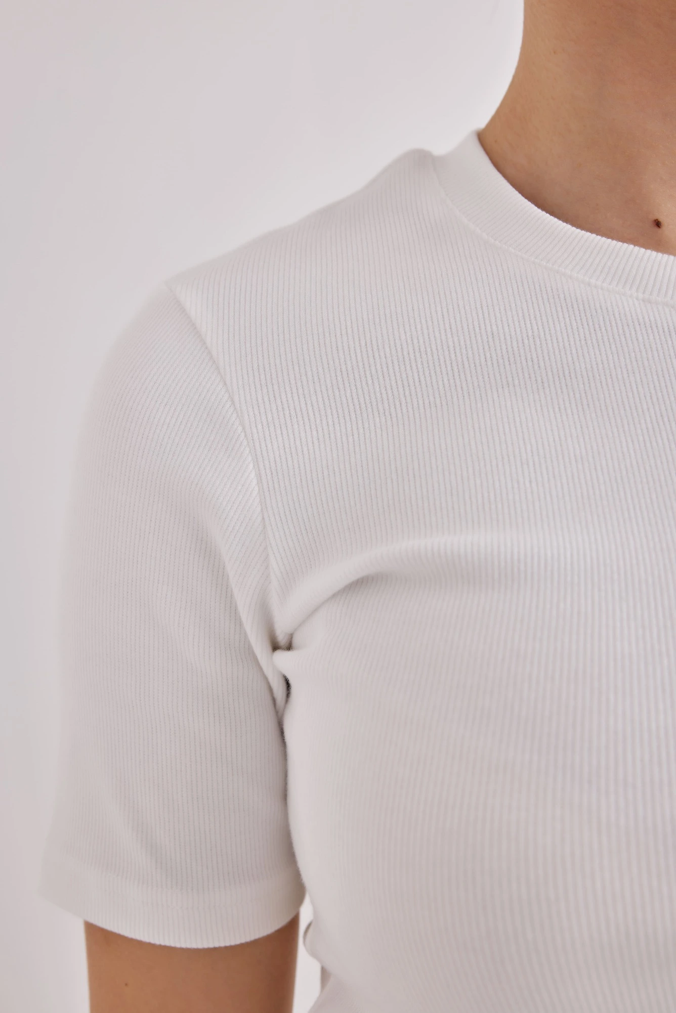 Футболка белый для женщин 42109-4 67