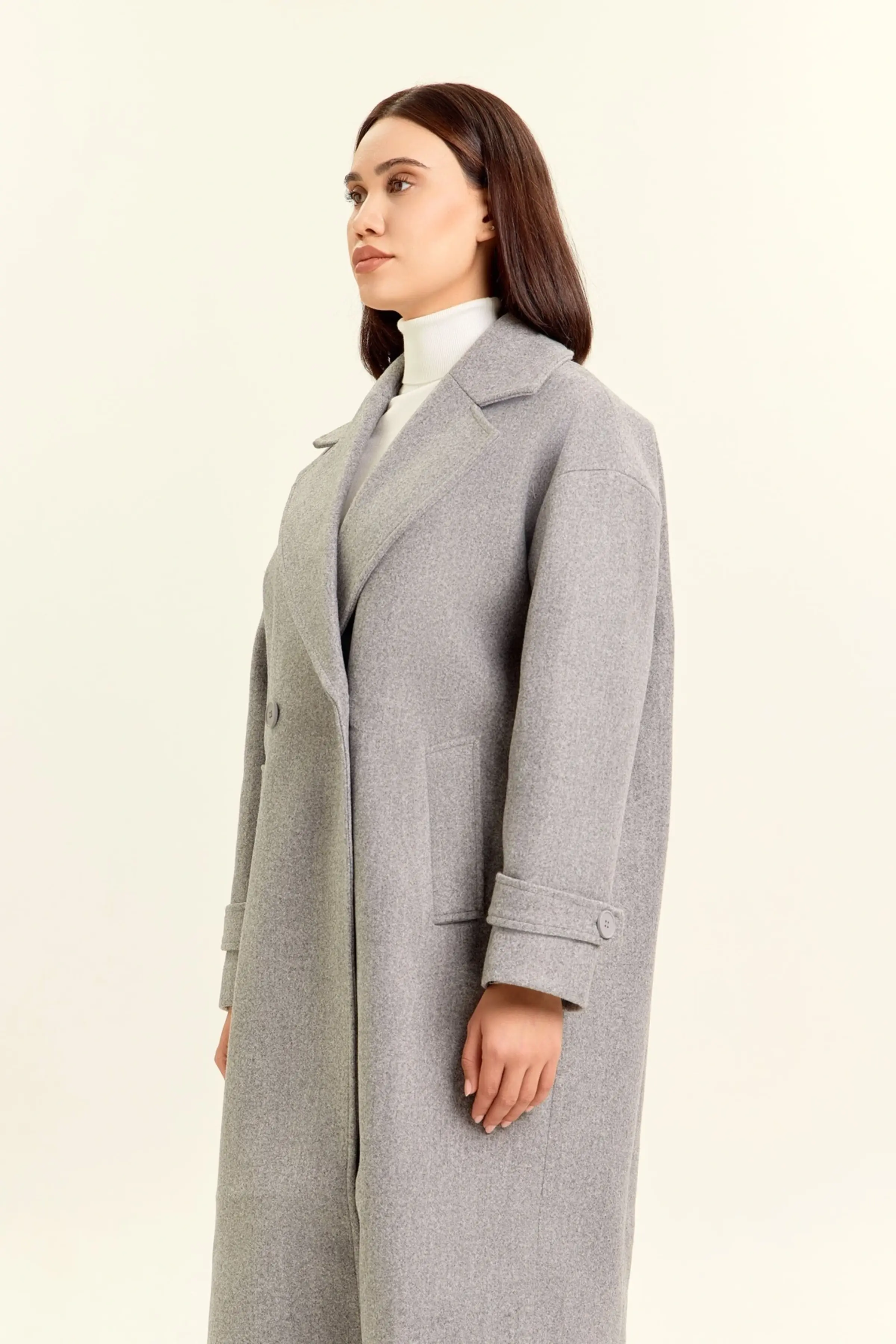 Пальто серый для женщин 47112-61 53