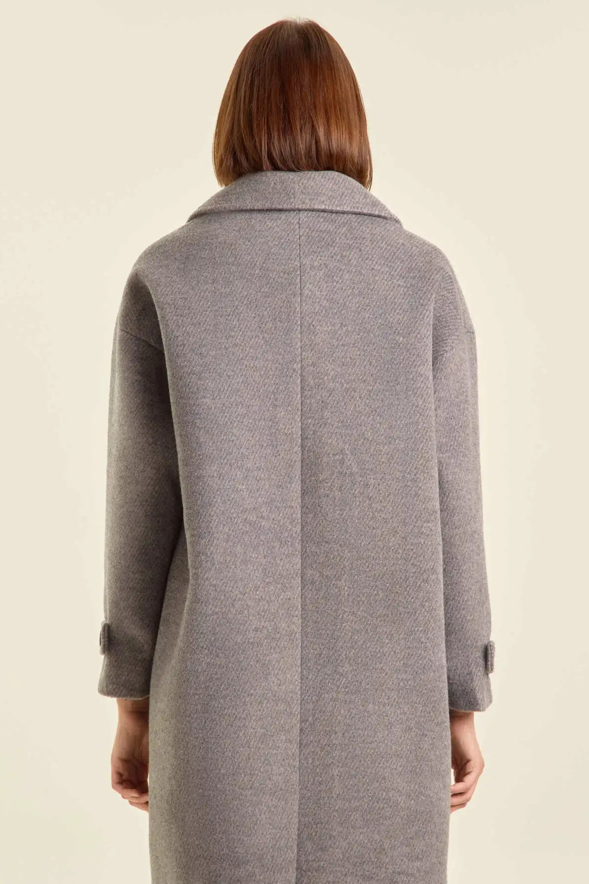 Пальто серый для женщин 47111-61 53