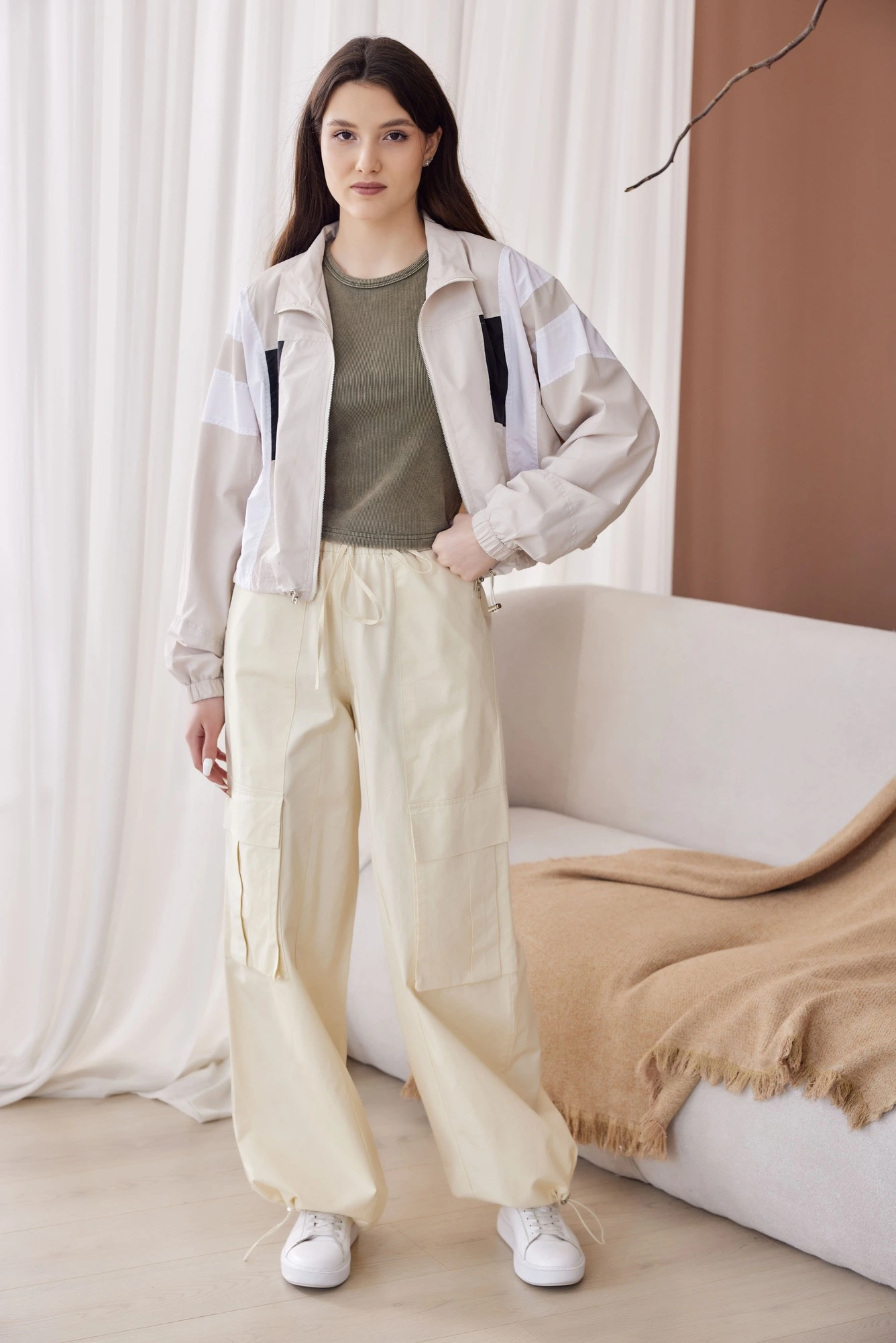 Ветровка бежевый для женщин 40239-15 72