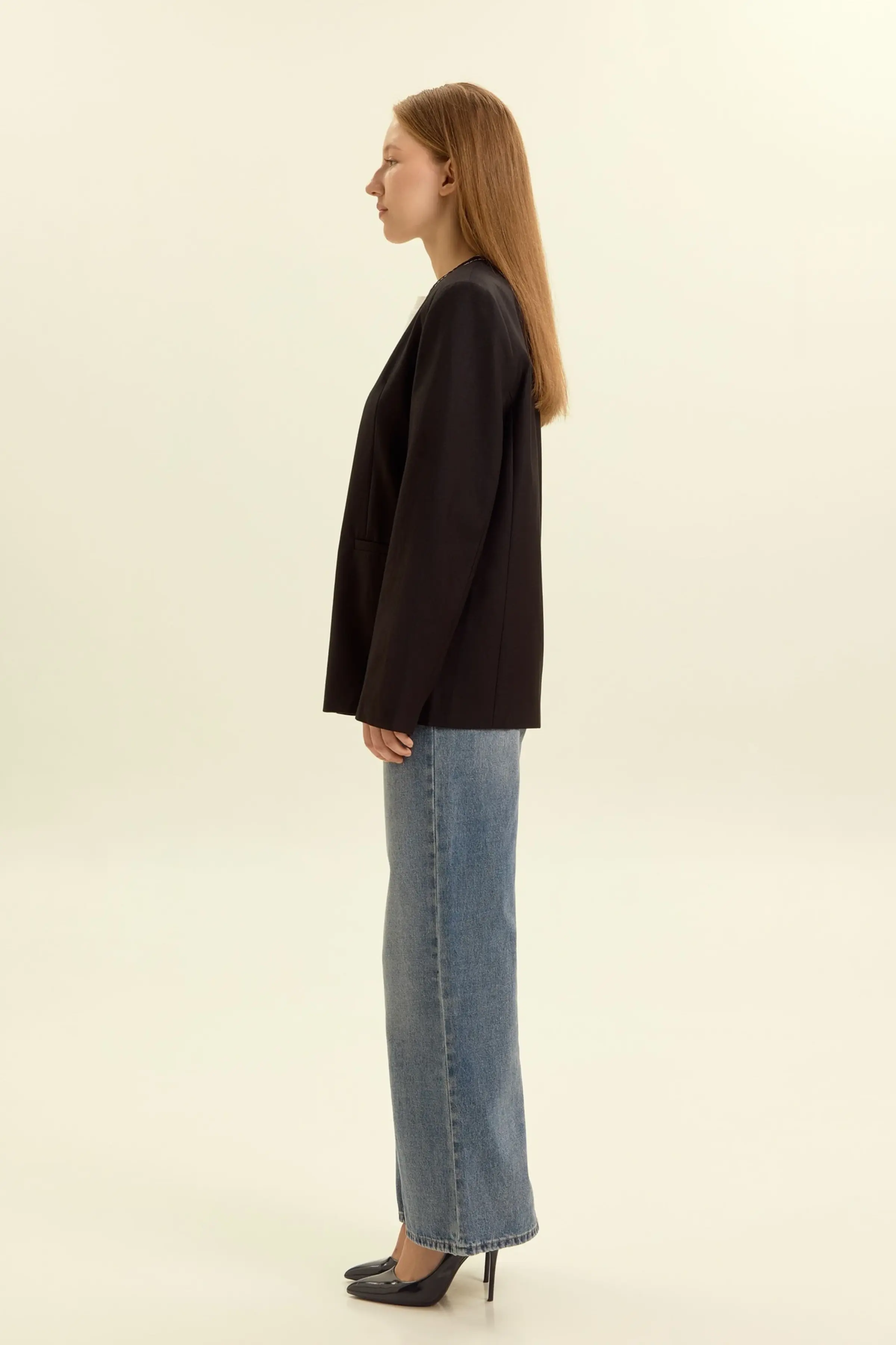 Жакет черный для женщин 46262-1 64