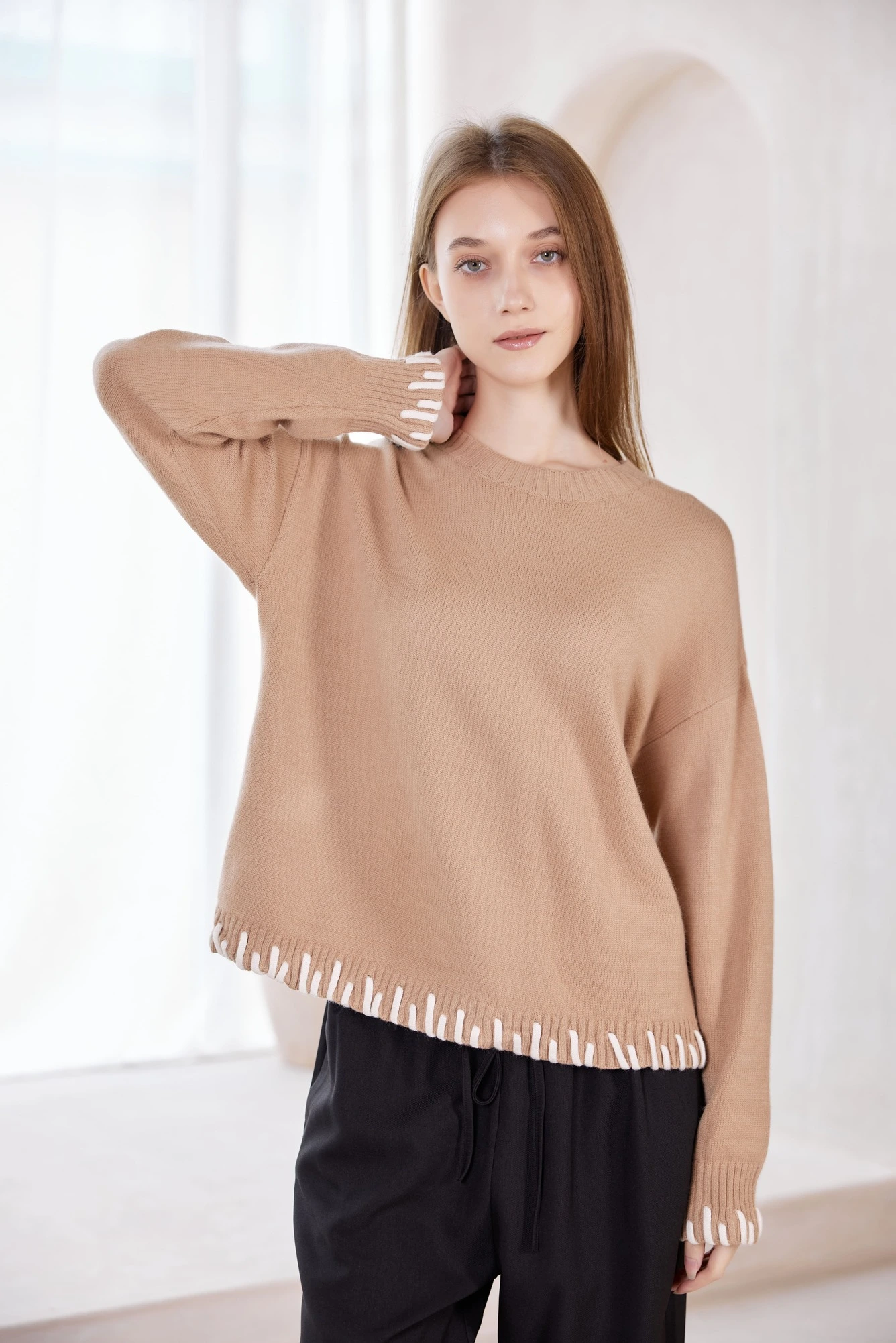 Джемпер бежевый для женщин 42231-15 60