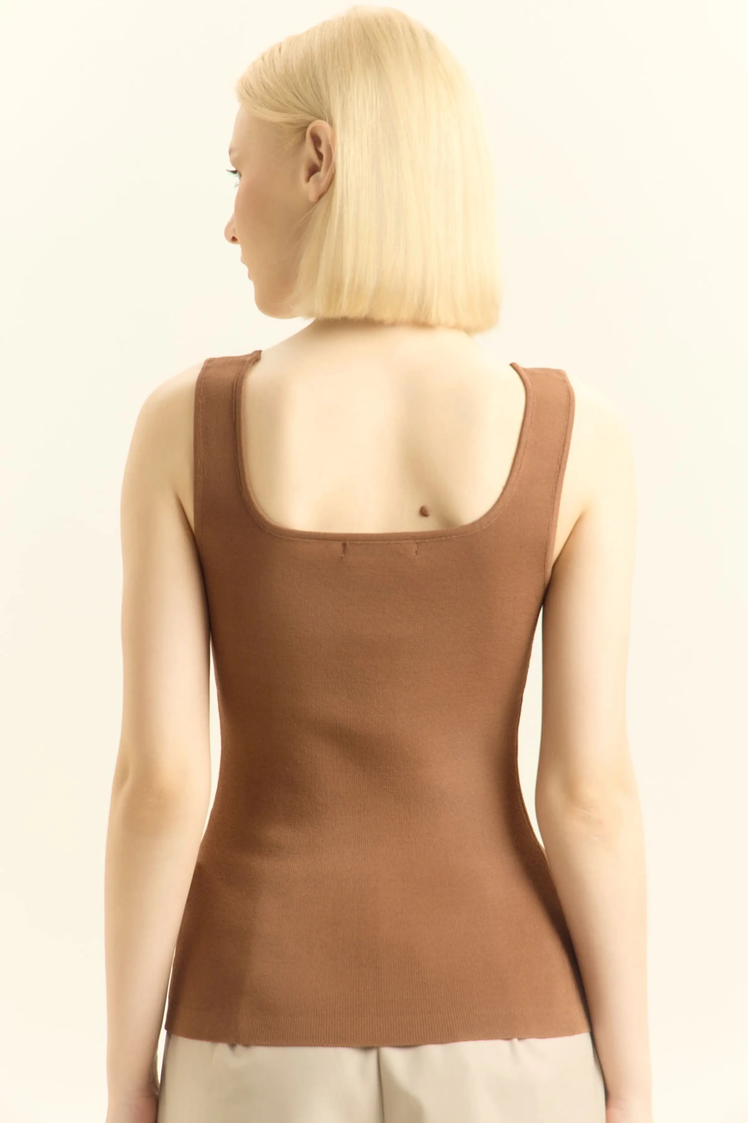 Топ коричневый для женщин 45212-13 46