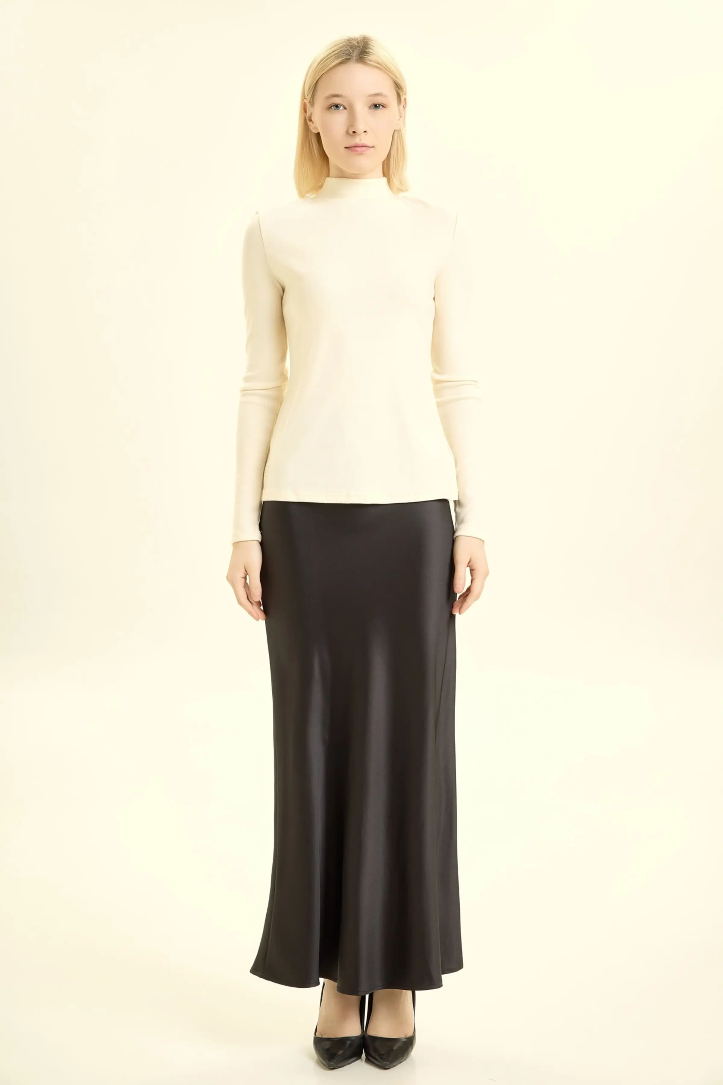 Лонгслив бежевый для женщин 46122-15 59