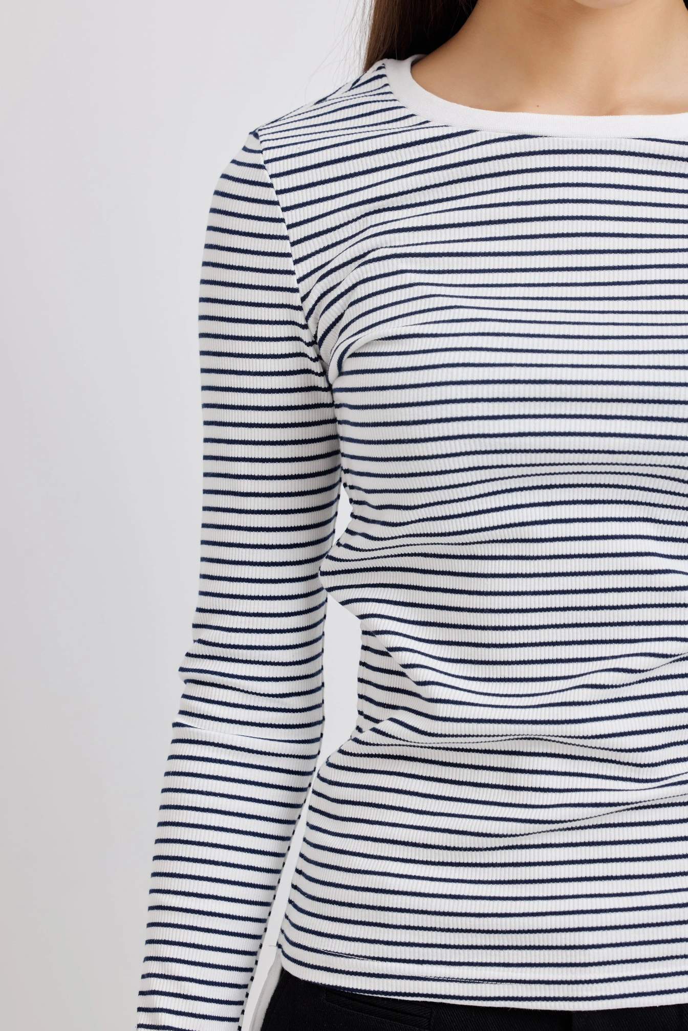 Лонгслив бело-синяя полоска для женщин 42408U-48 59