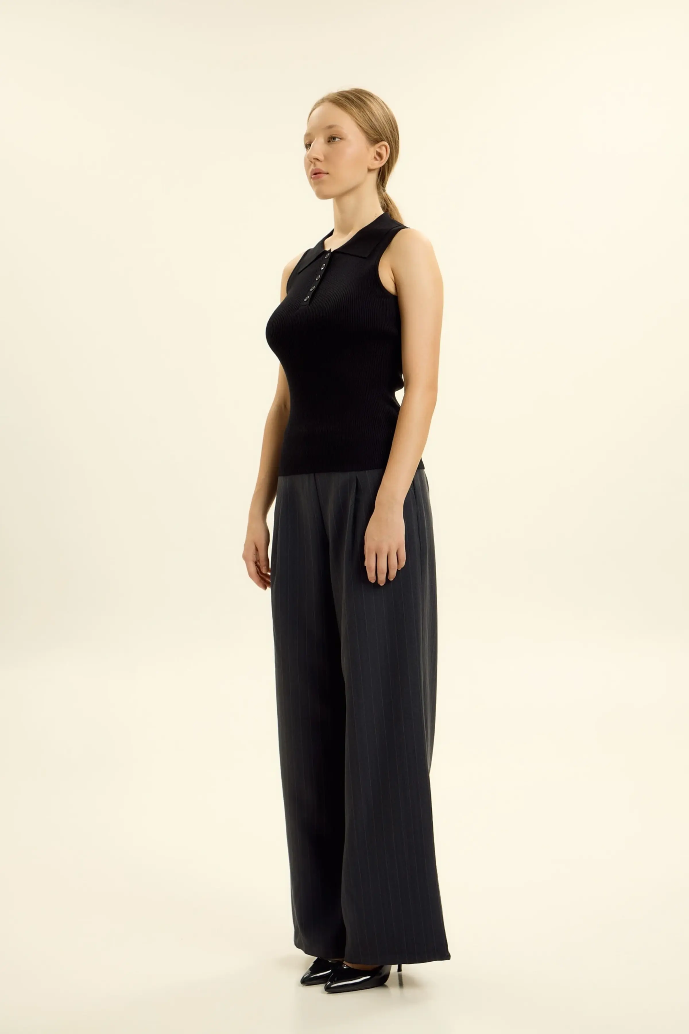 Джемпер черный для женщин 46238-1 60