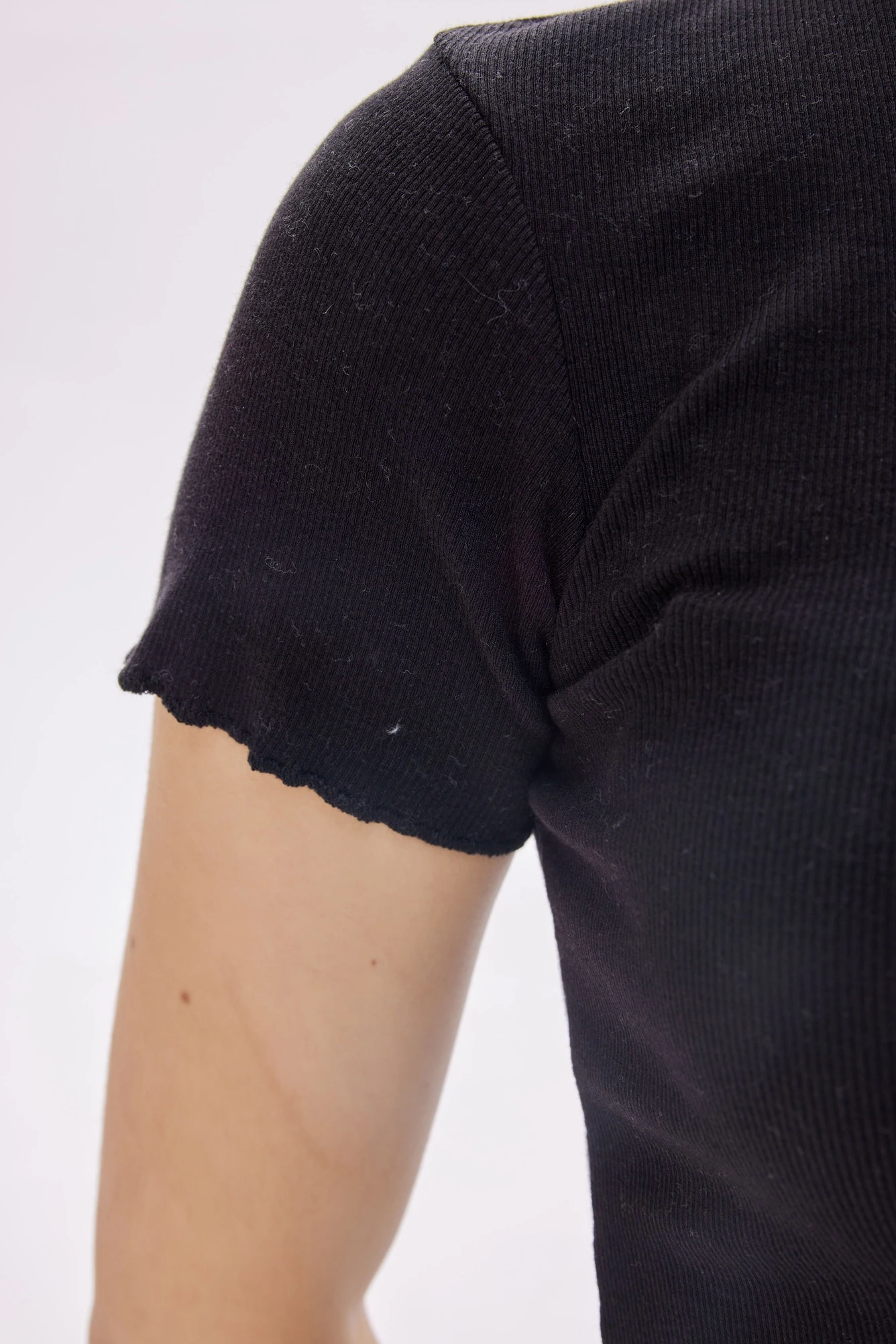 Футболка черный для женщин 40202-1 67