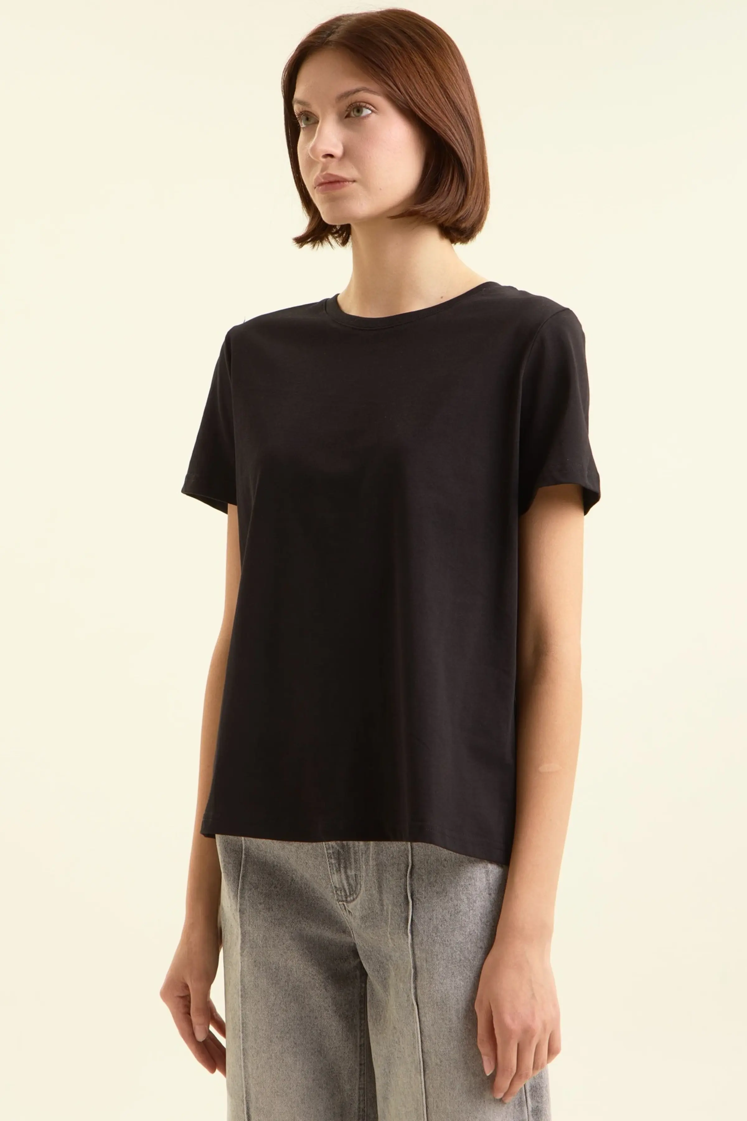 Футболка черный для женщин 47157-1 67