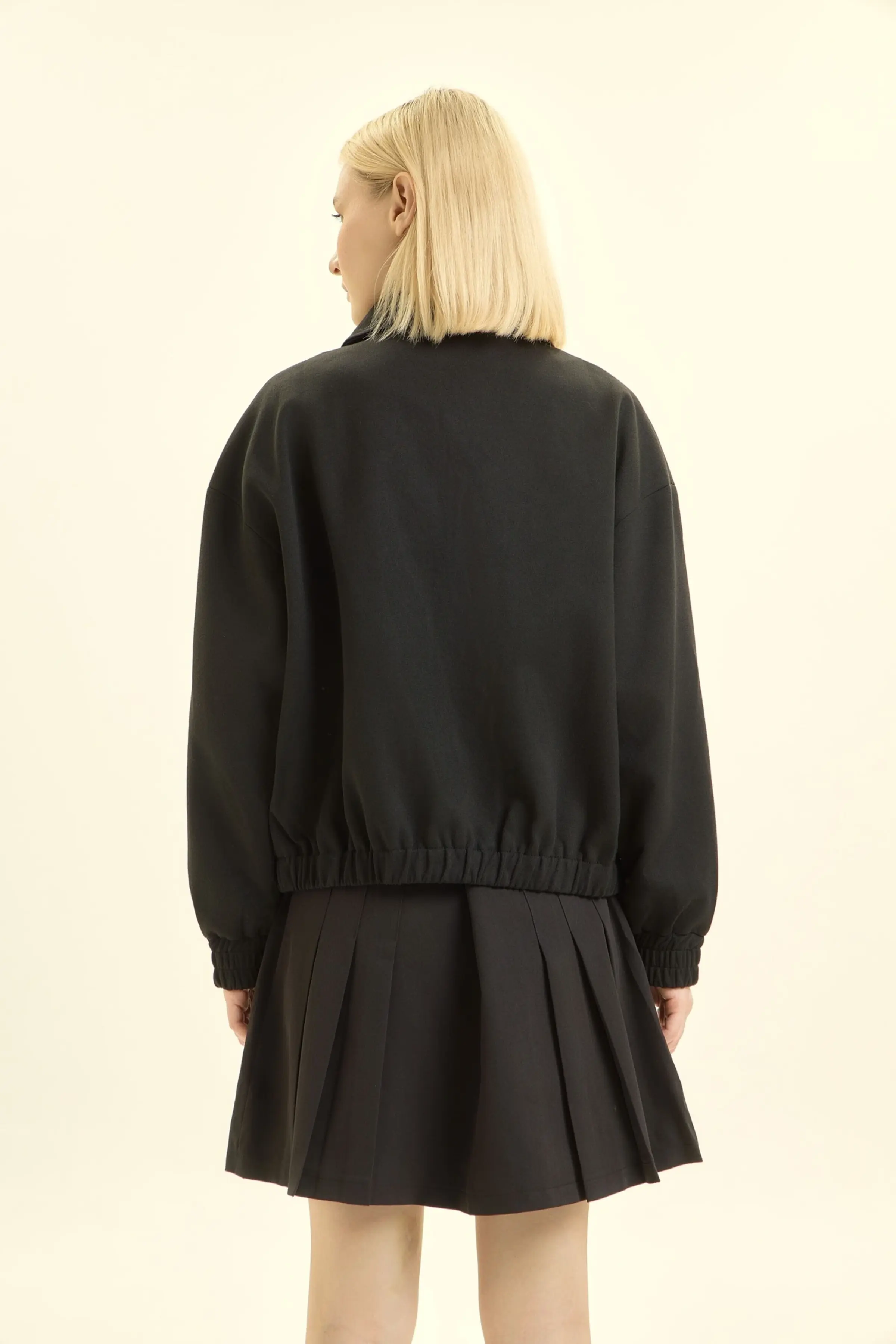 Куртка черный для женщин 46180-1 47