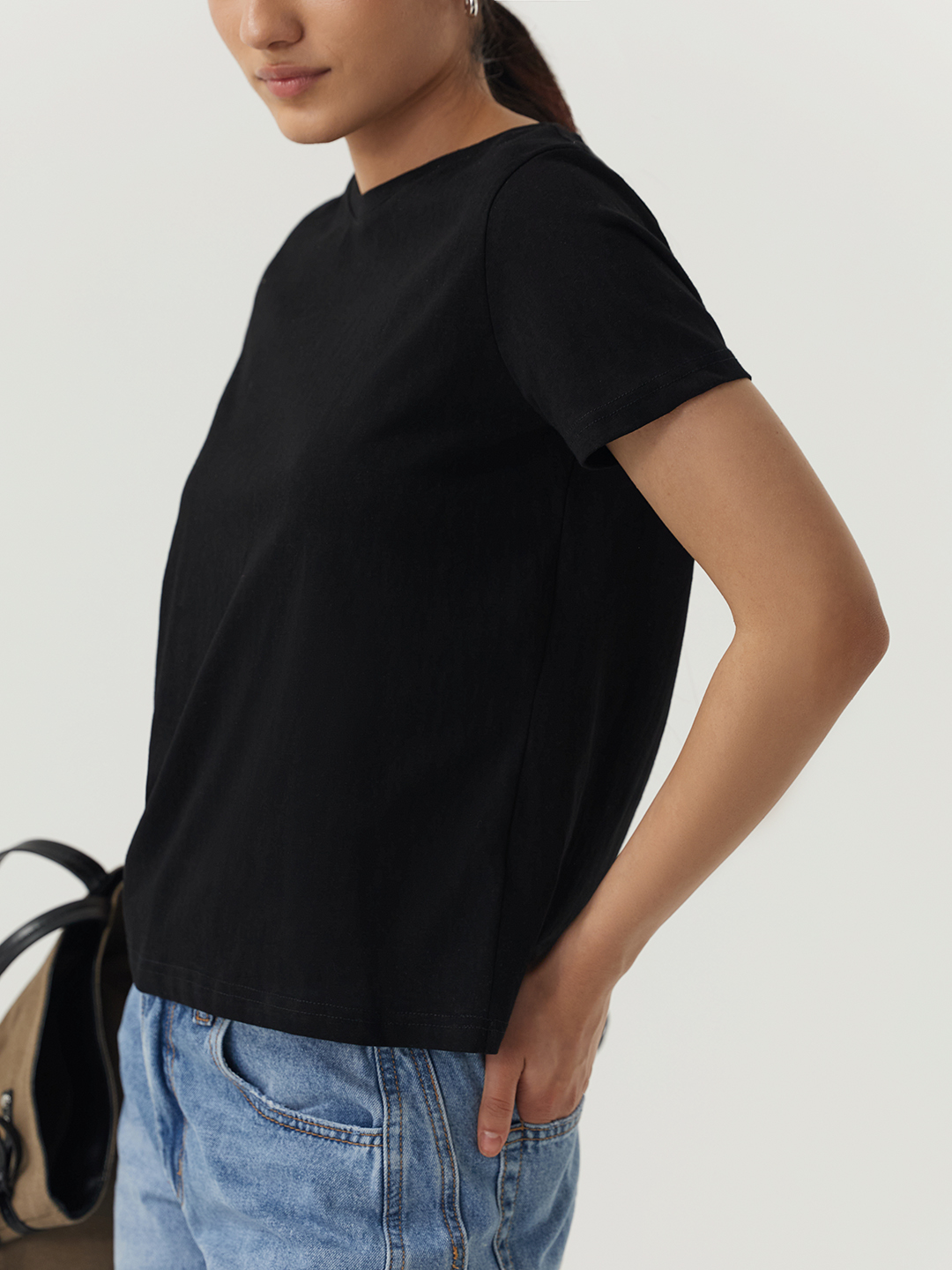 Футболка черный для женщин 48352-1 67