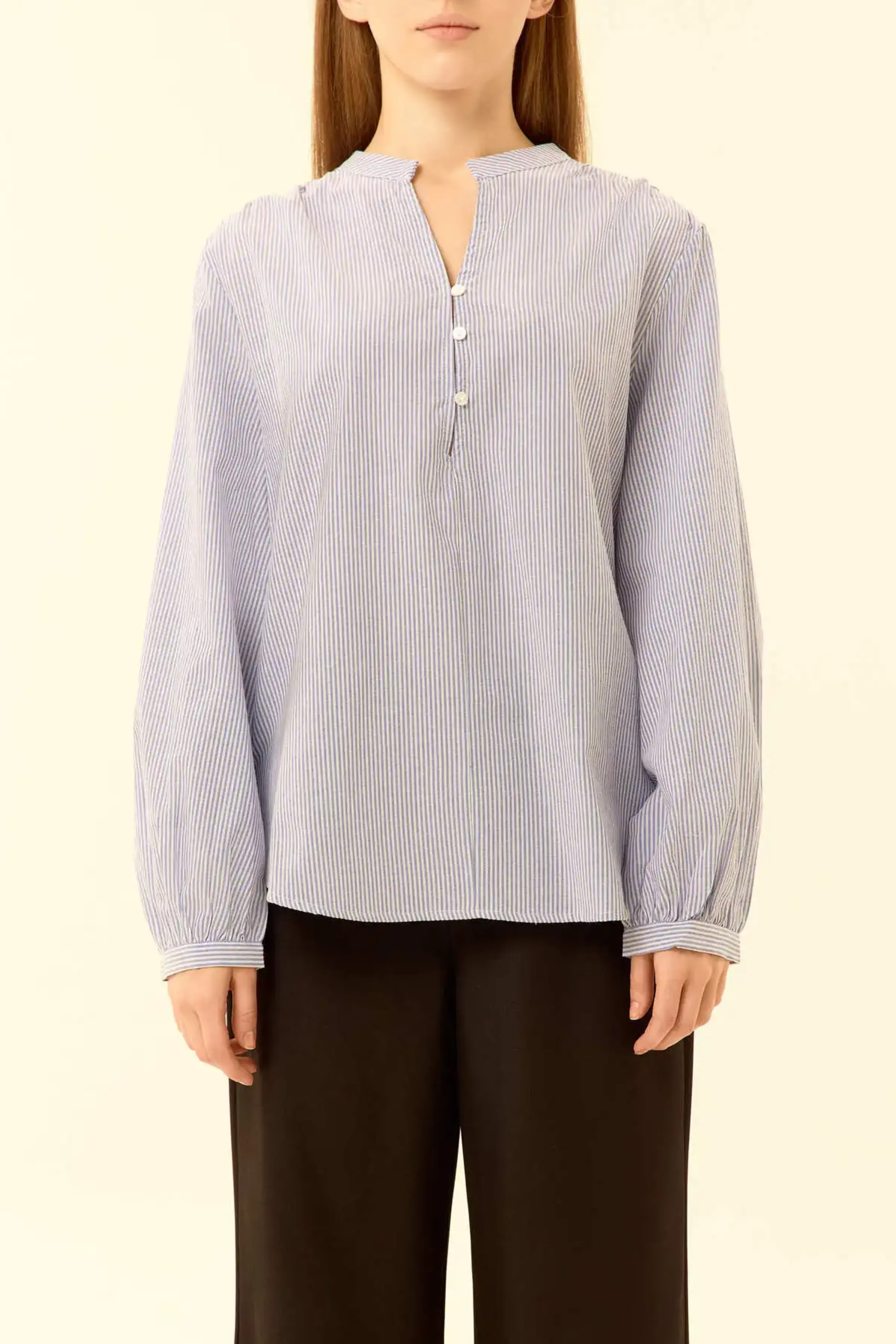 Блузка бело-синяя полоска для женщин 46251-48 28