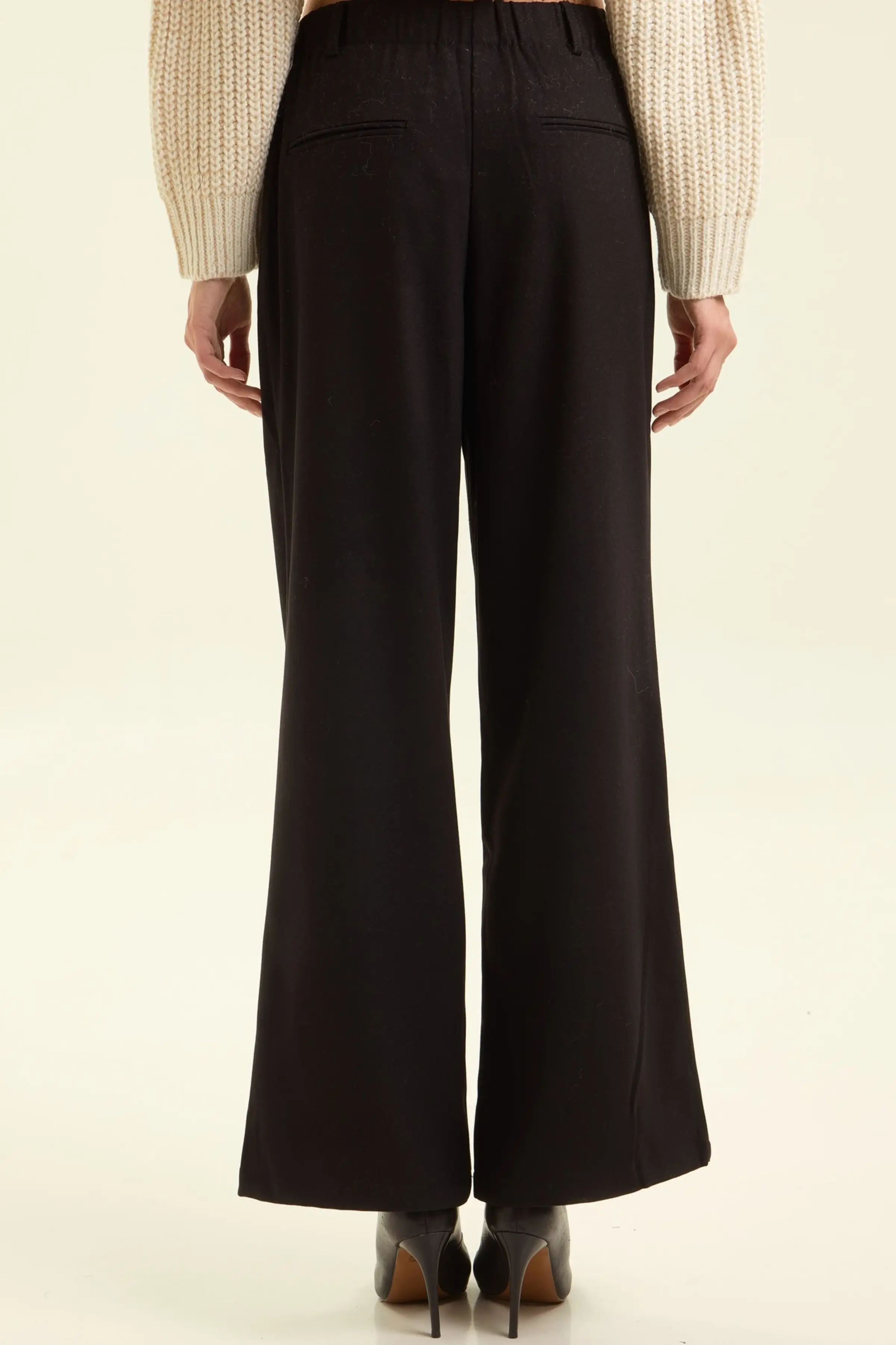 Брюки черный для женщин 47181-1 71