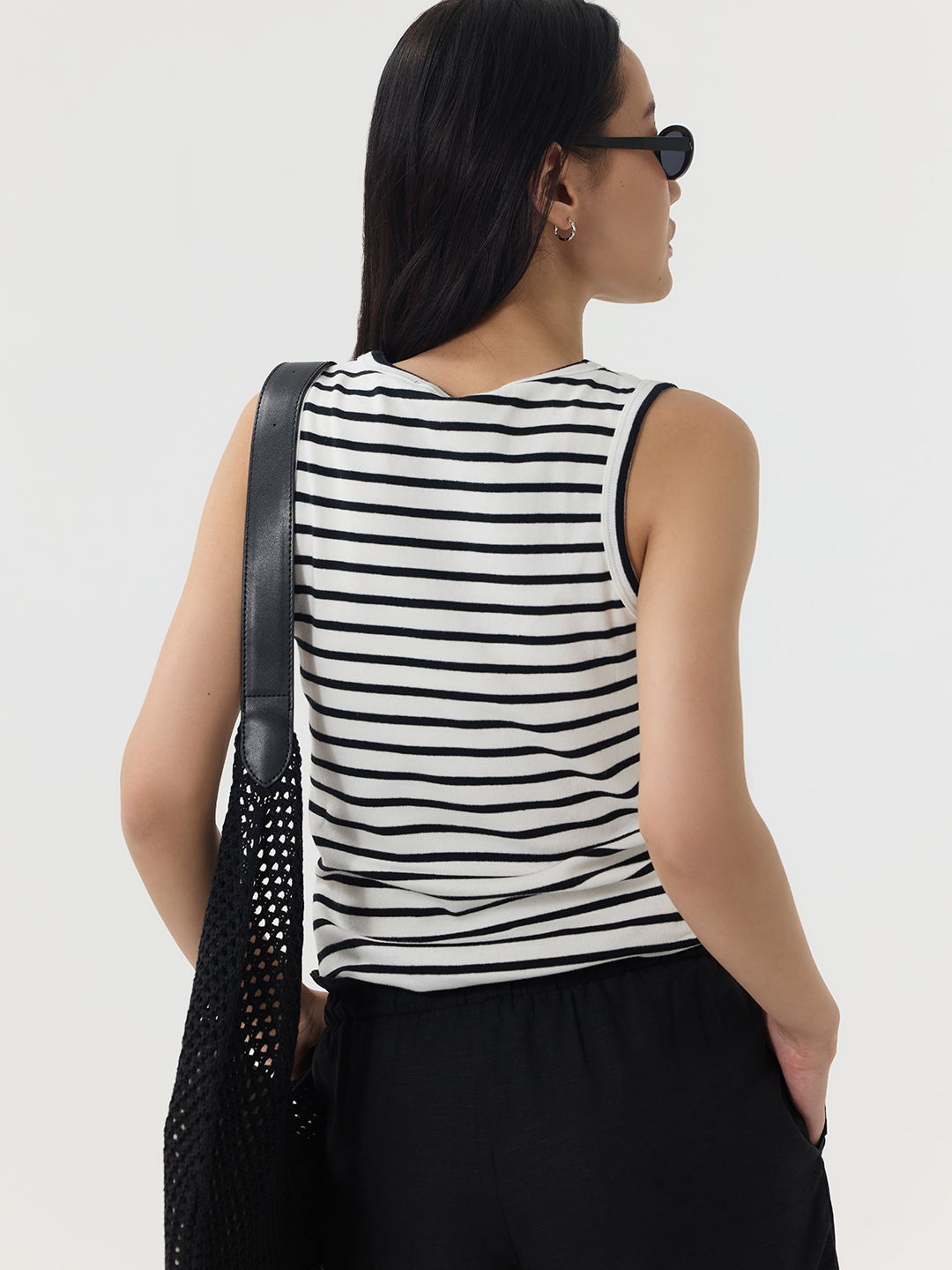 Топ бело-черная полоска для женщин 49178-46 46