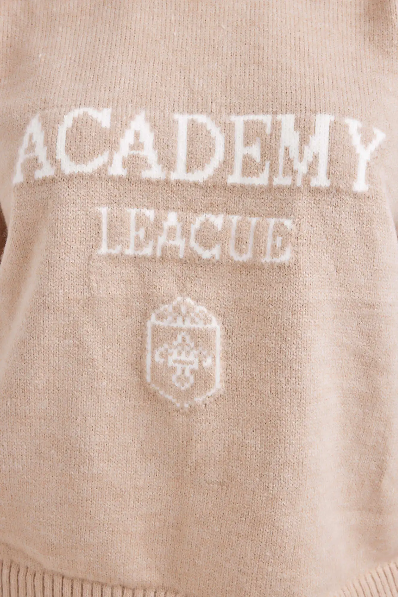 Джемпер бежевый для женщин 42238-15 60