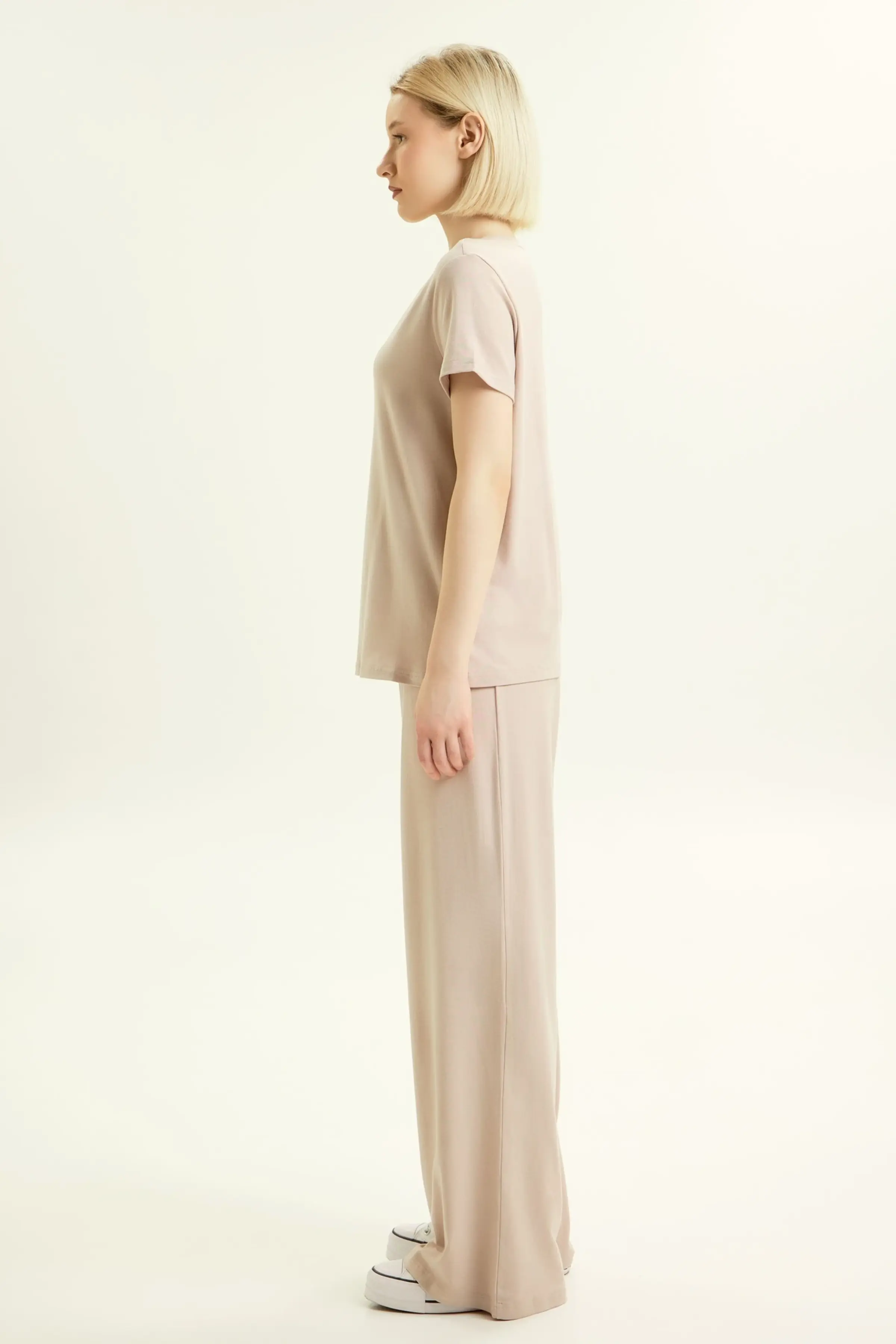 Футболка бежевый для женщин 45368-15 67