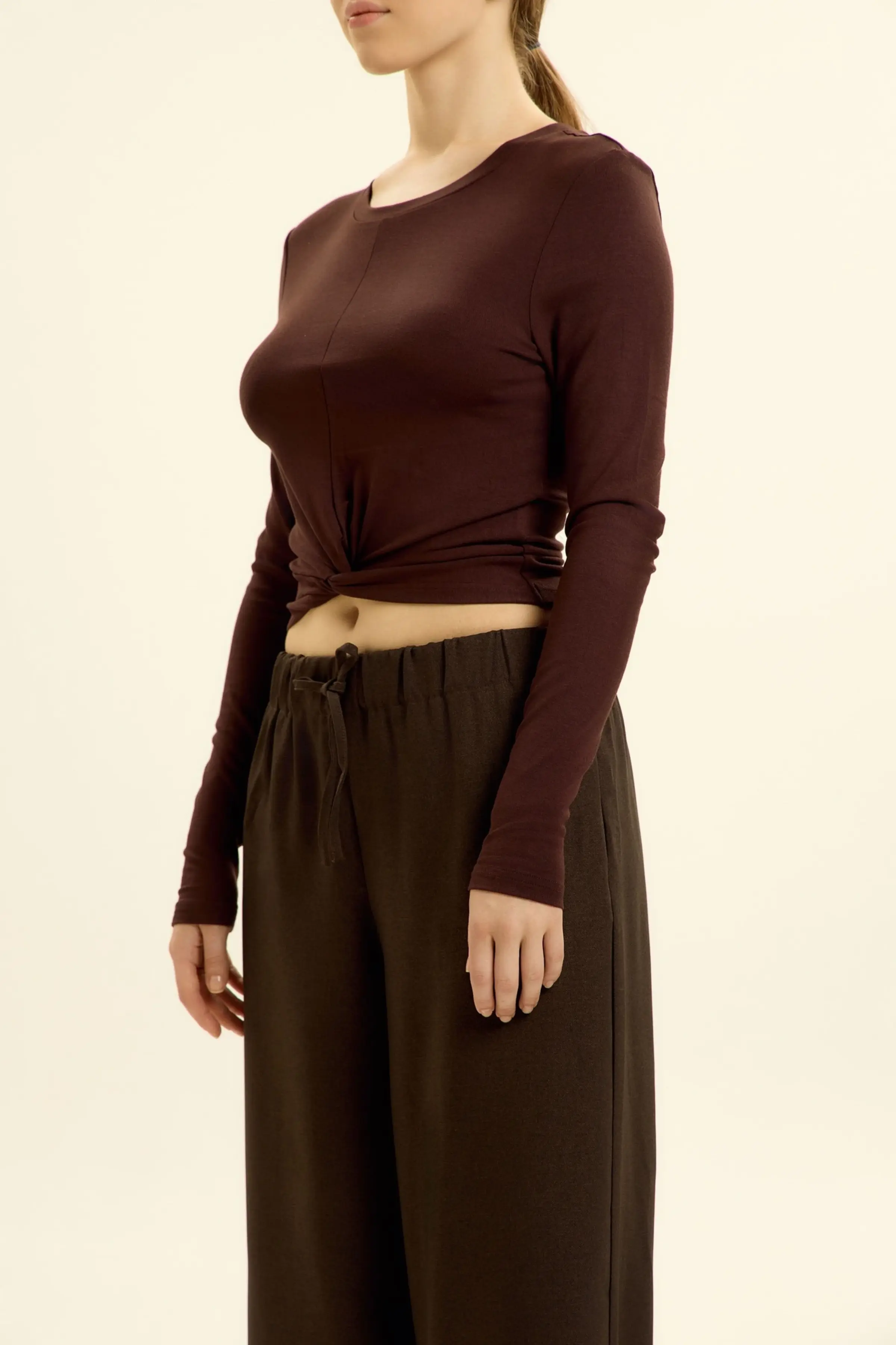 Лонгслив коричневый для женщин 46241-13 59