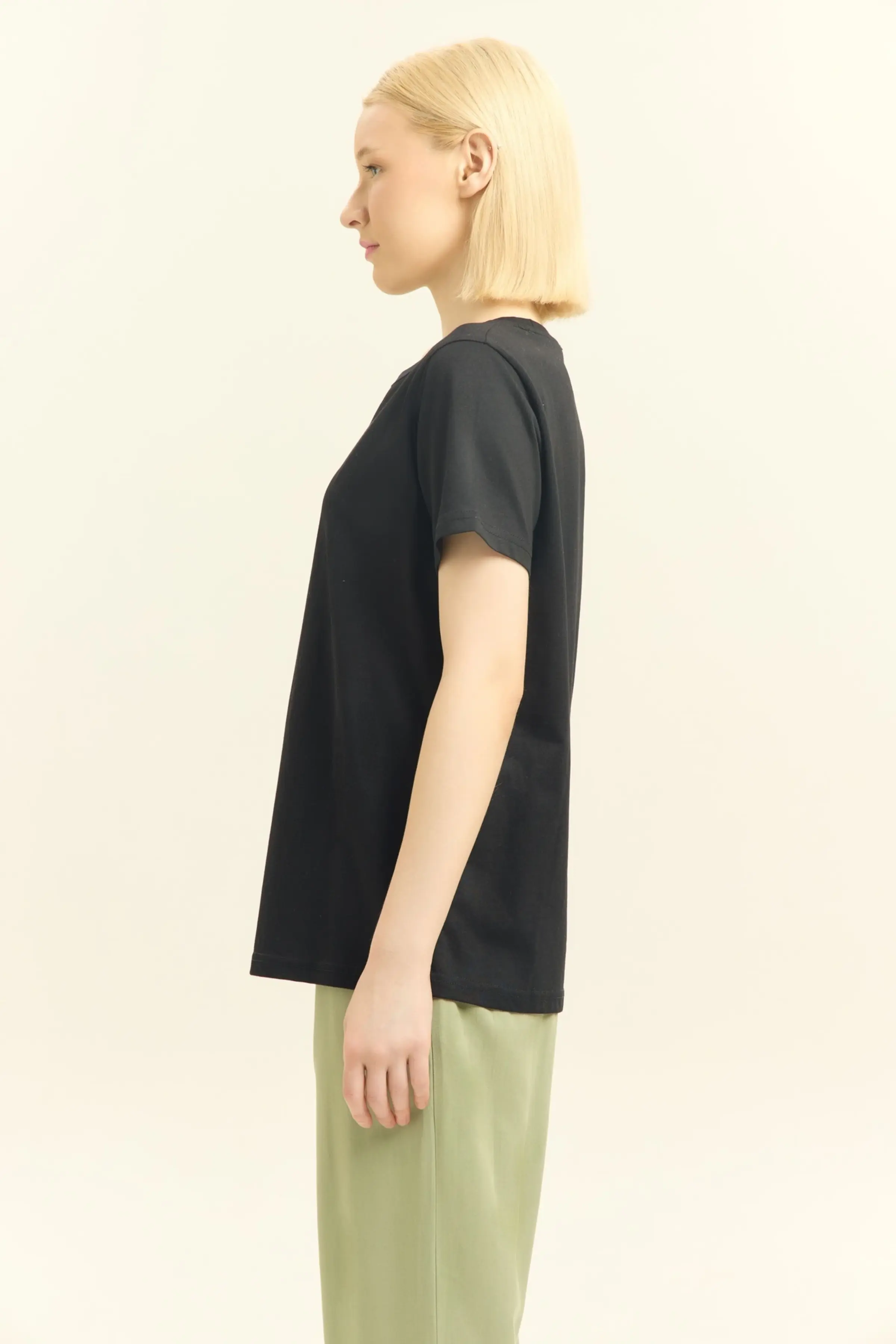 Футболка черный для женщин 45263-1 67