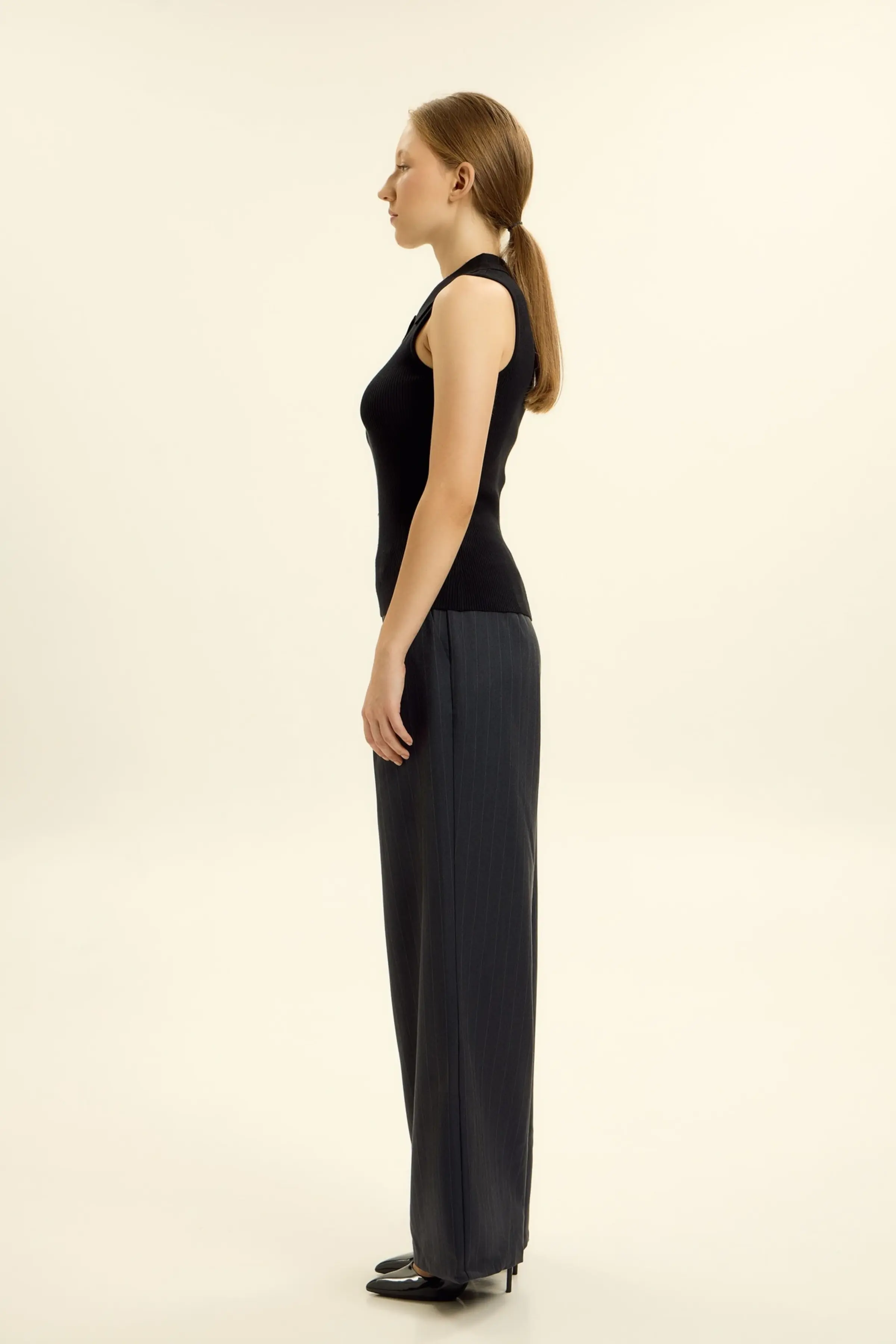 Джемпер черный для женщин 46238-1 60