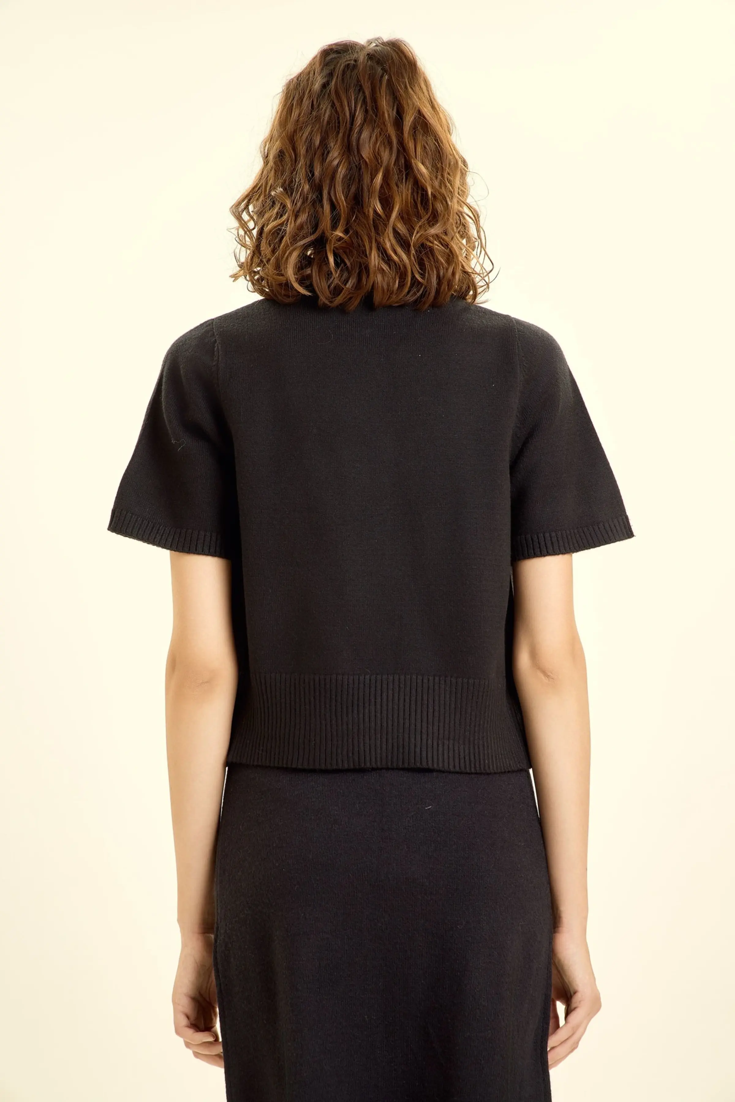 Кардиган черный для женщин 46153-1 50