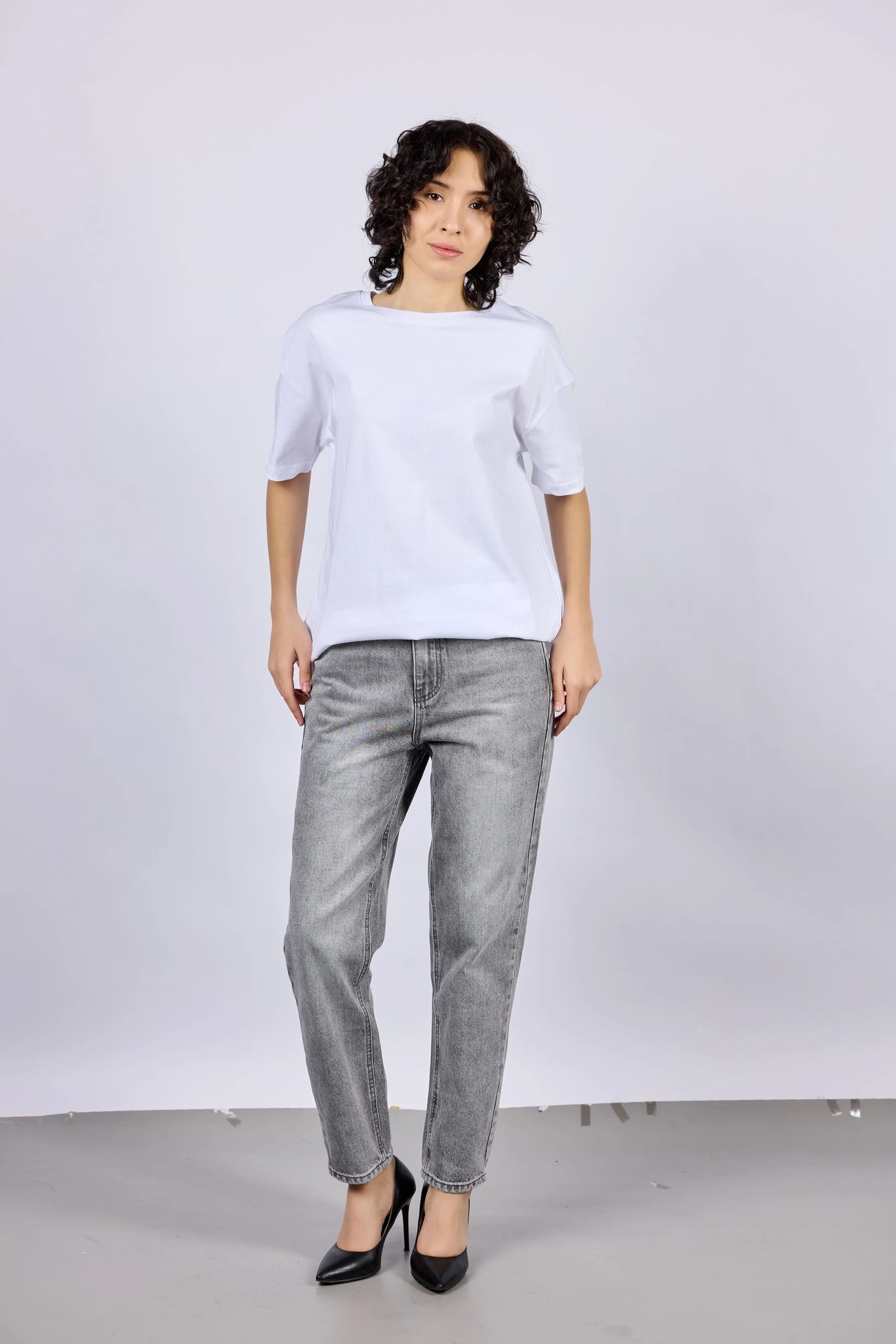 Джинсы серый для женщин 43755-61 74