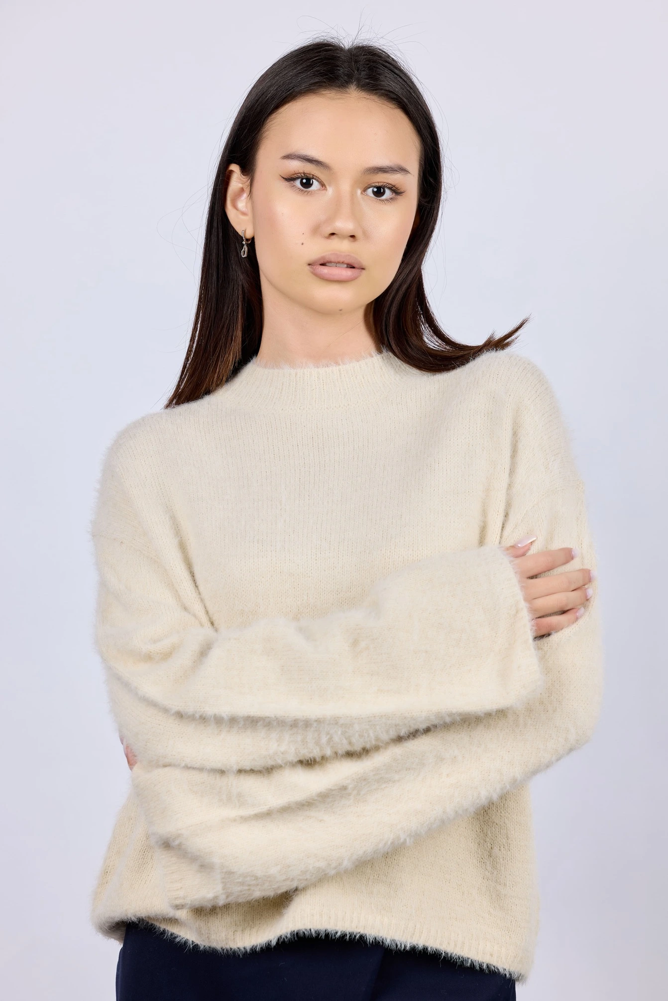 Свитер бежевый для женщин 43130-15 65