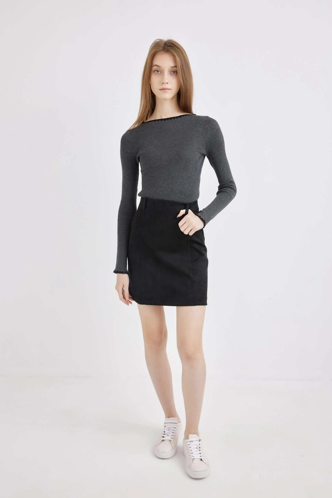 Джемпер темно-серый для женщин 42222-12 60