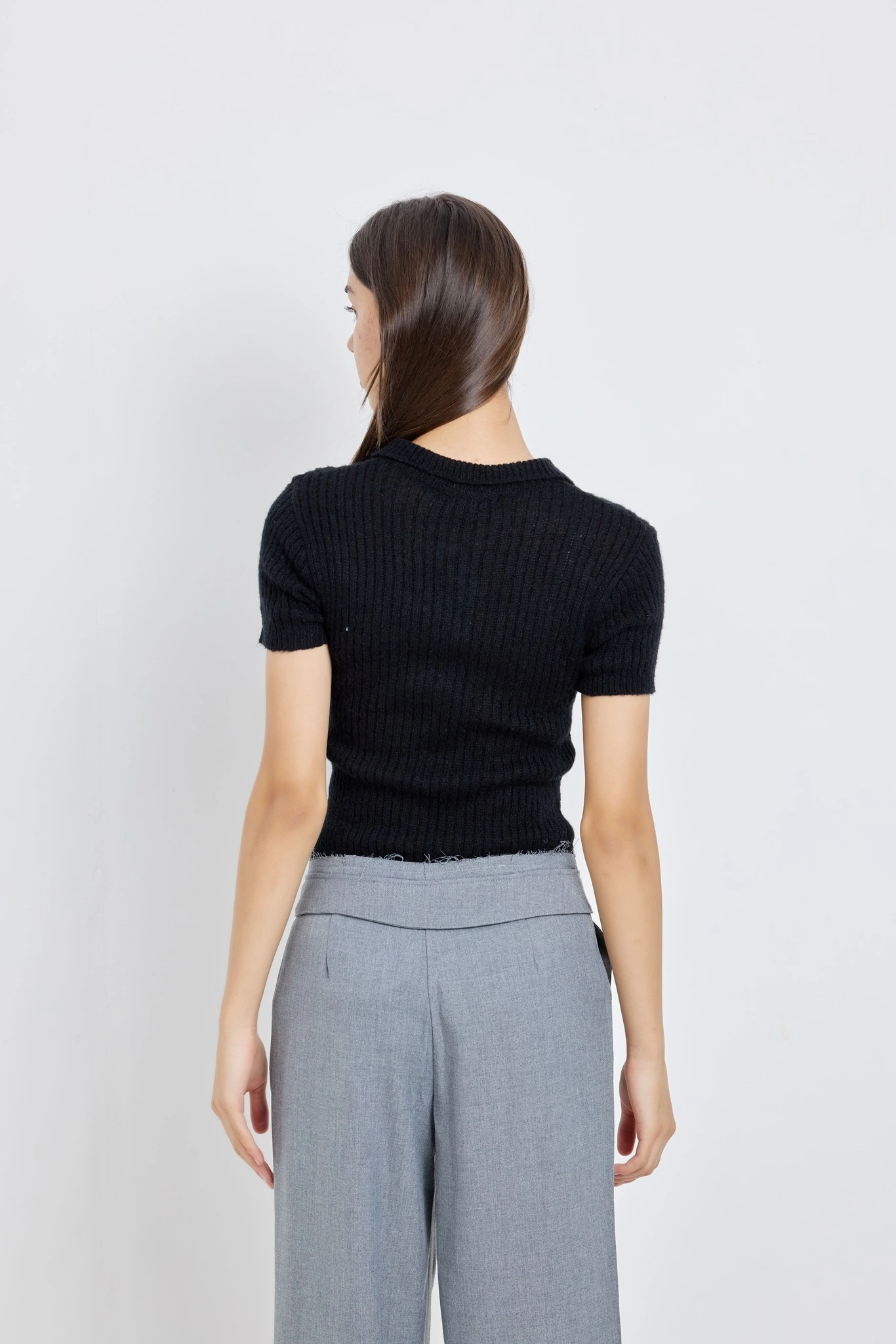 Джемпер черный для женщин 42194-1 60