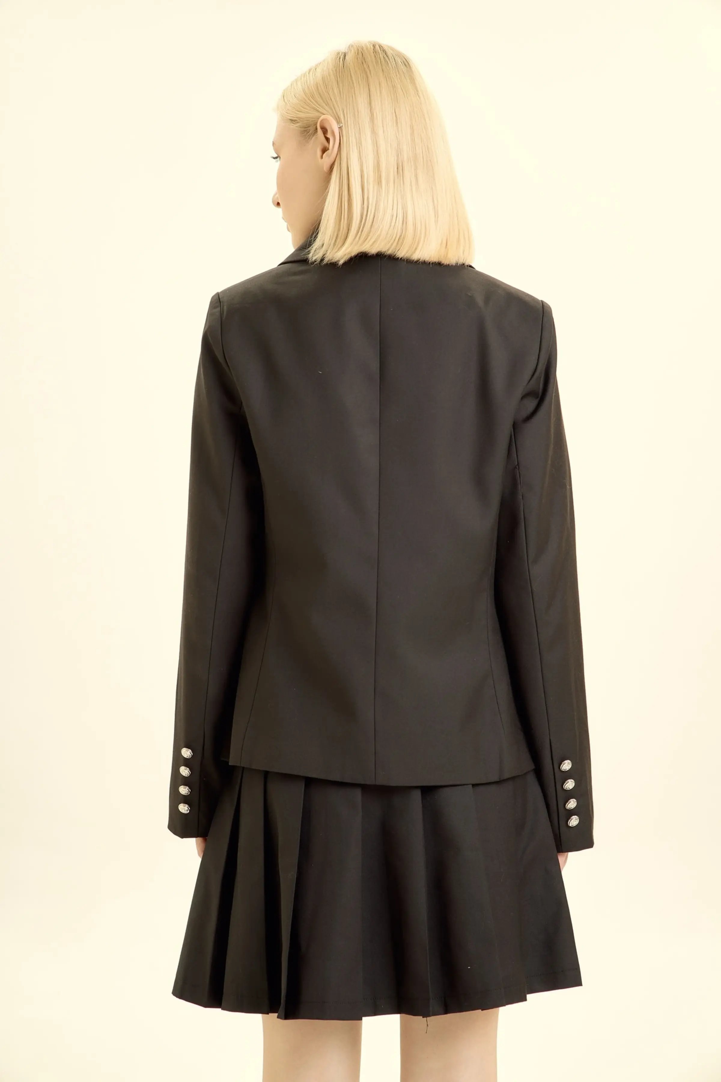 Жакет черный для женщин 46139-1 64