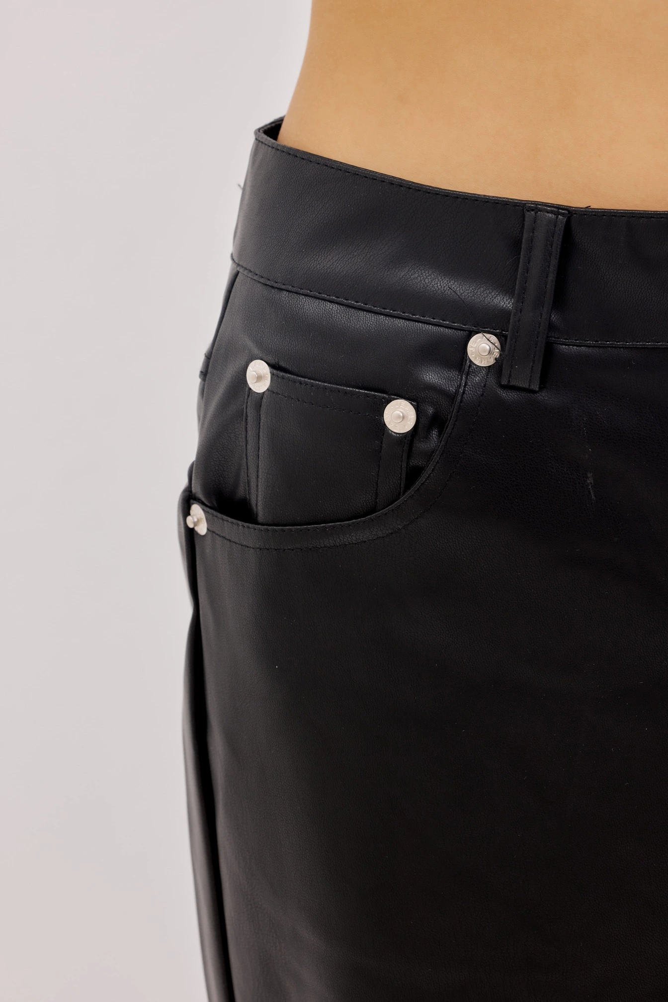 Брюки черный для женщин 42191-1 71