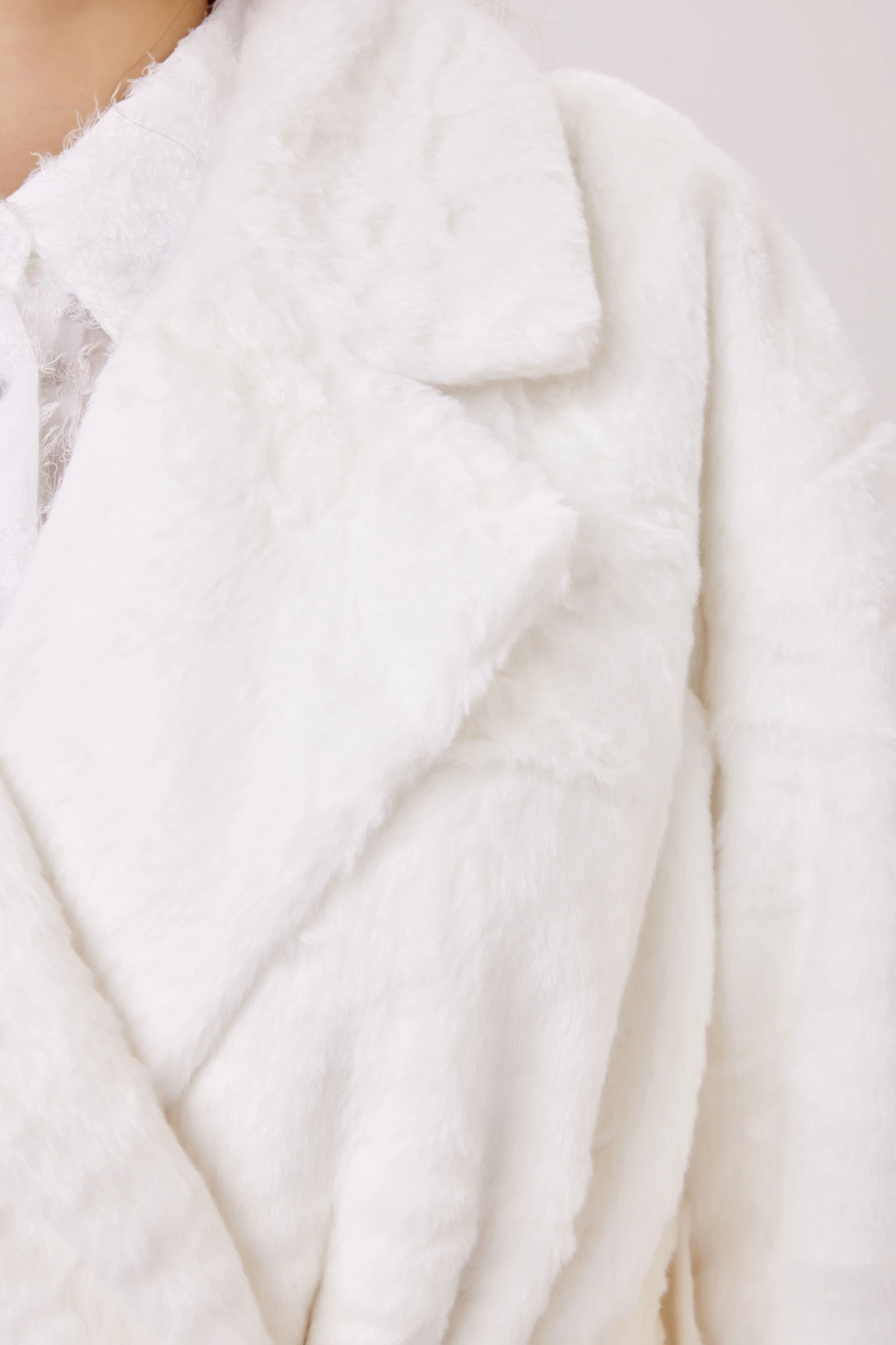 Пальто белый для женщин 39291-4 53