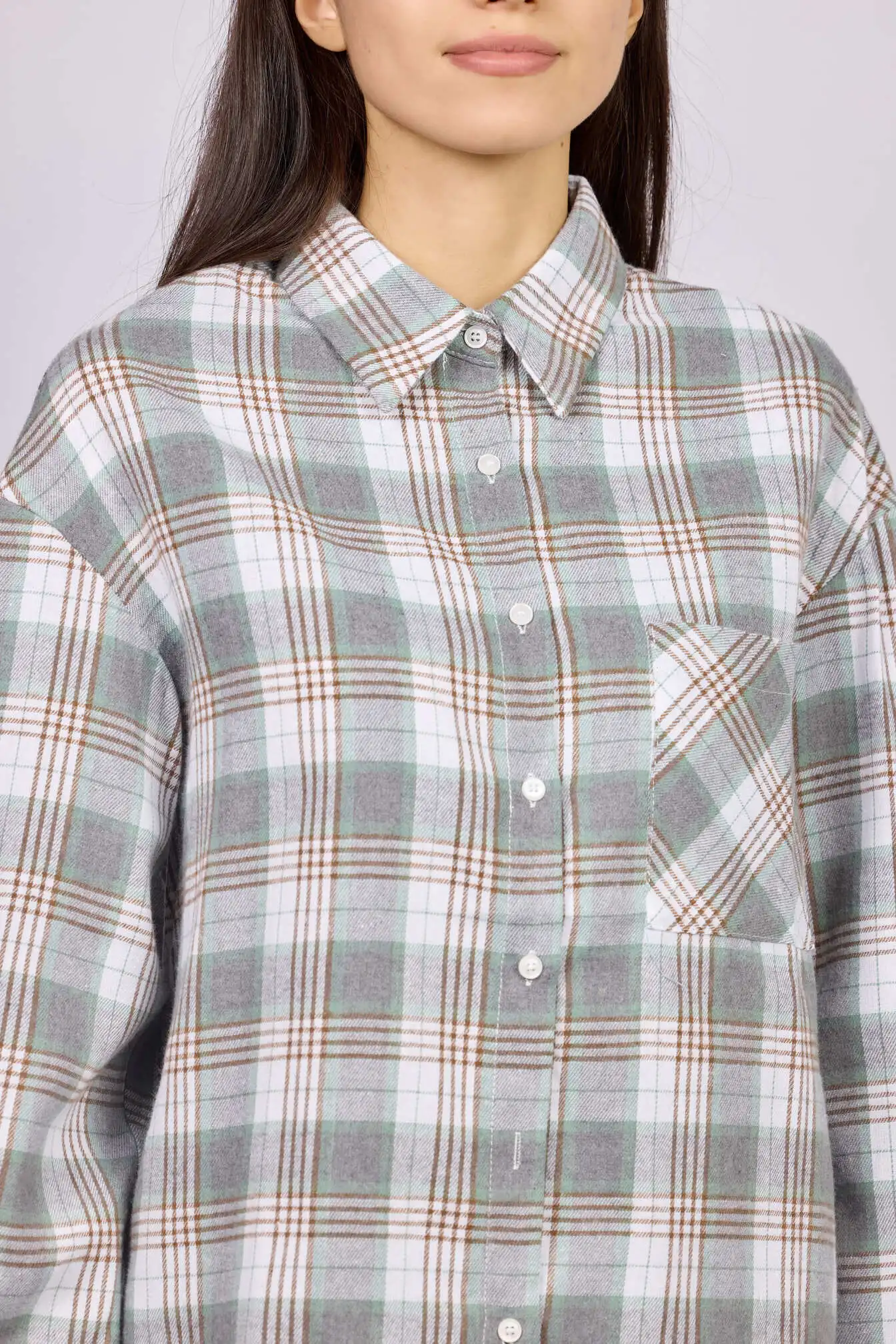 Рубашка зеленая клетка для женщин 42249-54 66