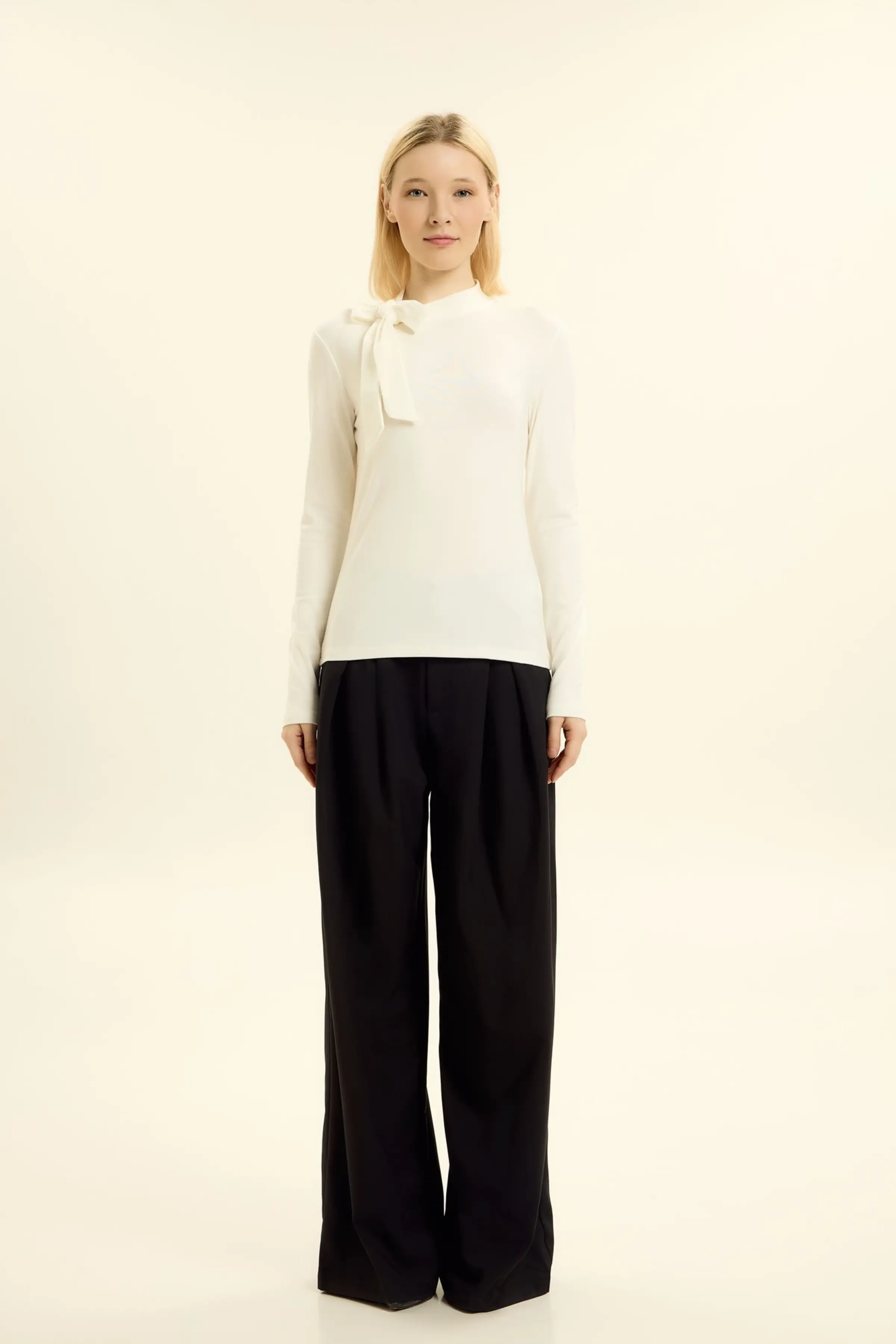 Лонгслив белый для женщин 46220-4 59