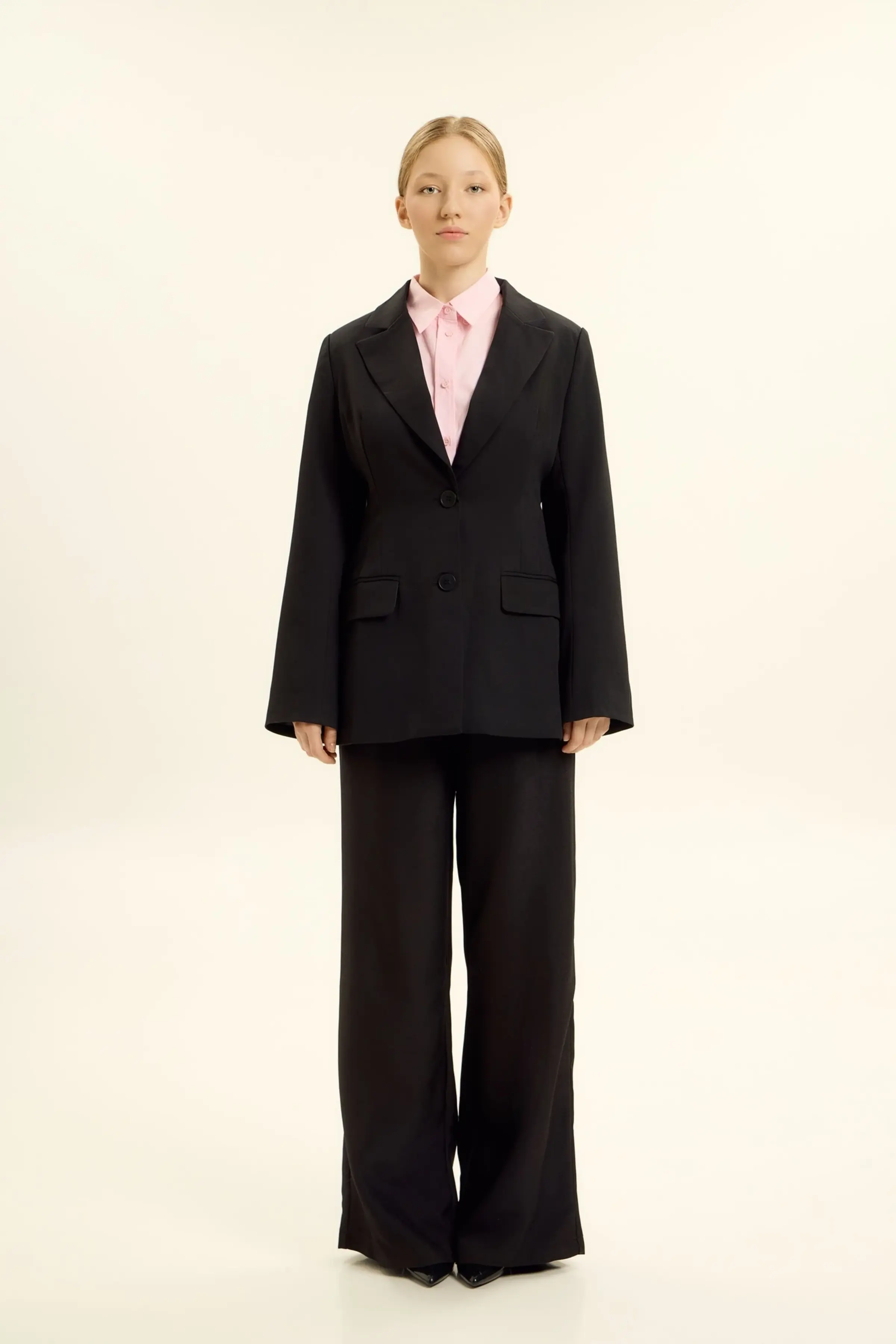 Жакет черный для женщин 46261-1 64