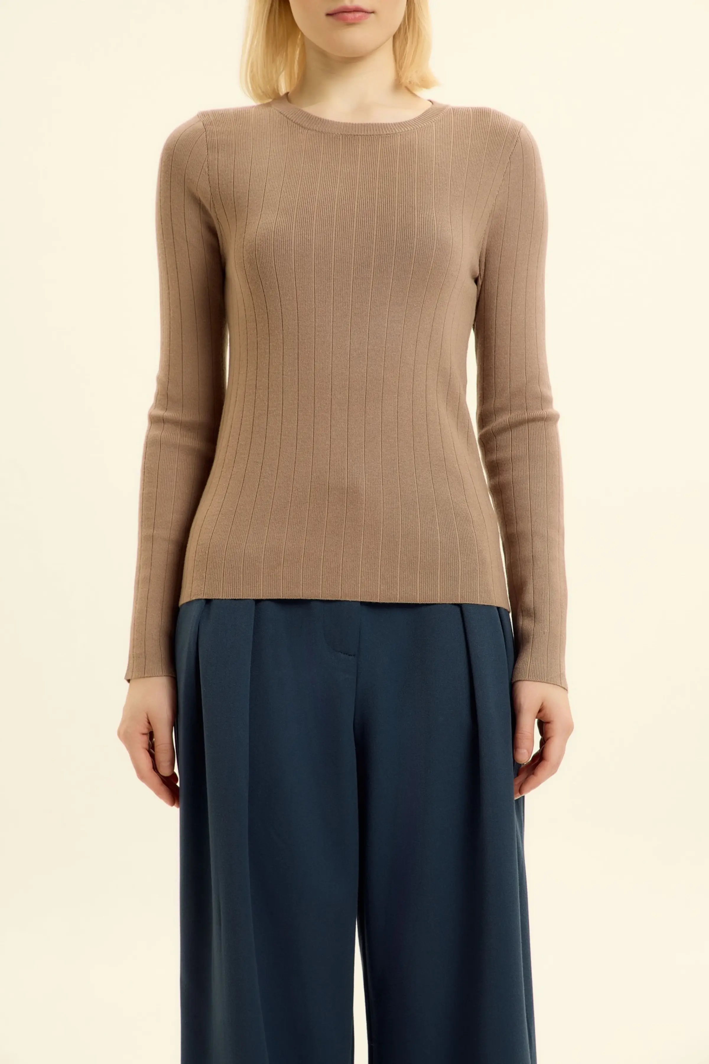 Джемпер бежевый для женщин 46245-15 60