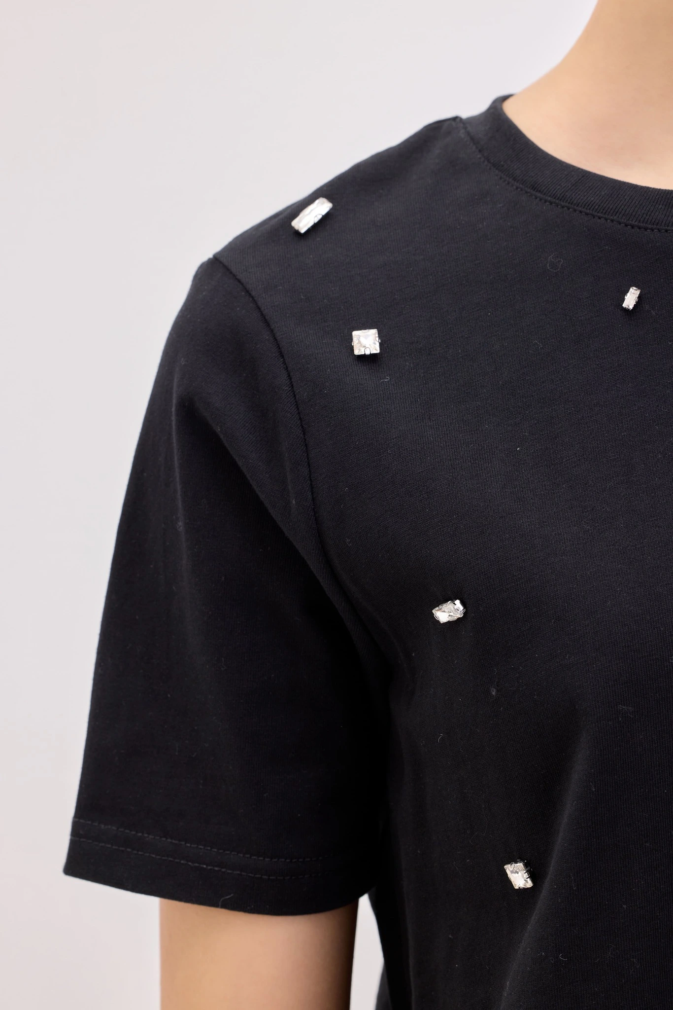 Футболка черный для женщин 42189-1 67