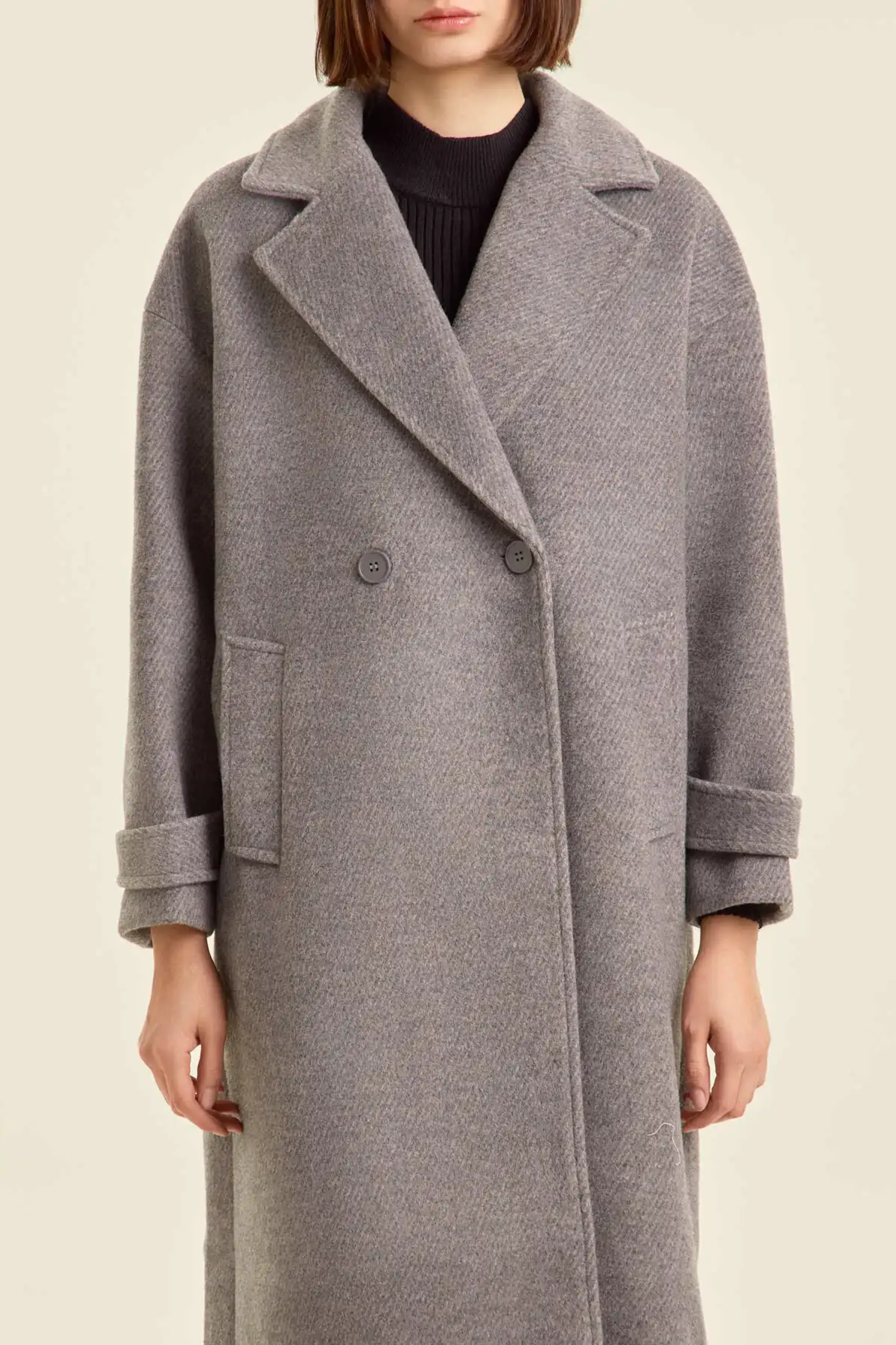 Пальто серый для женщин 47111-61 53