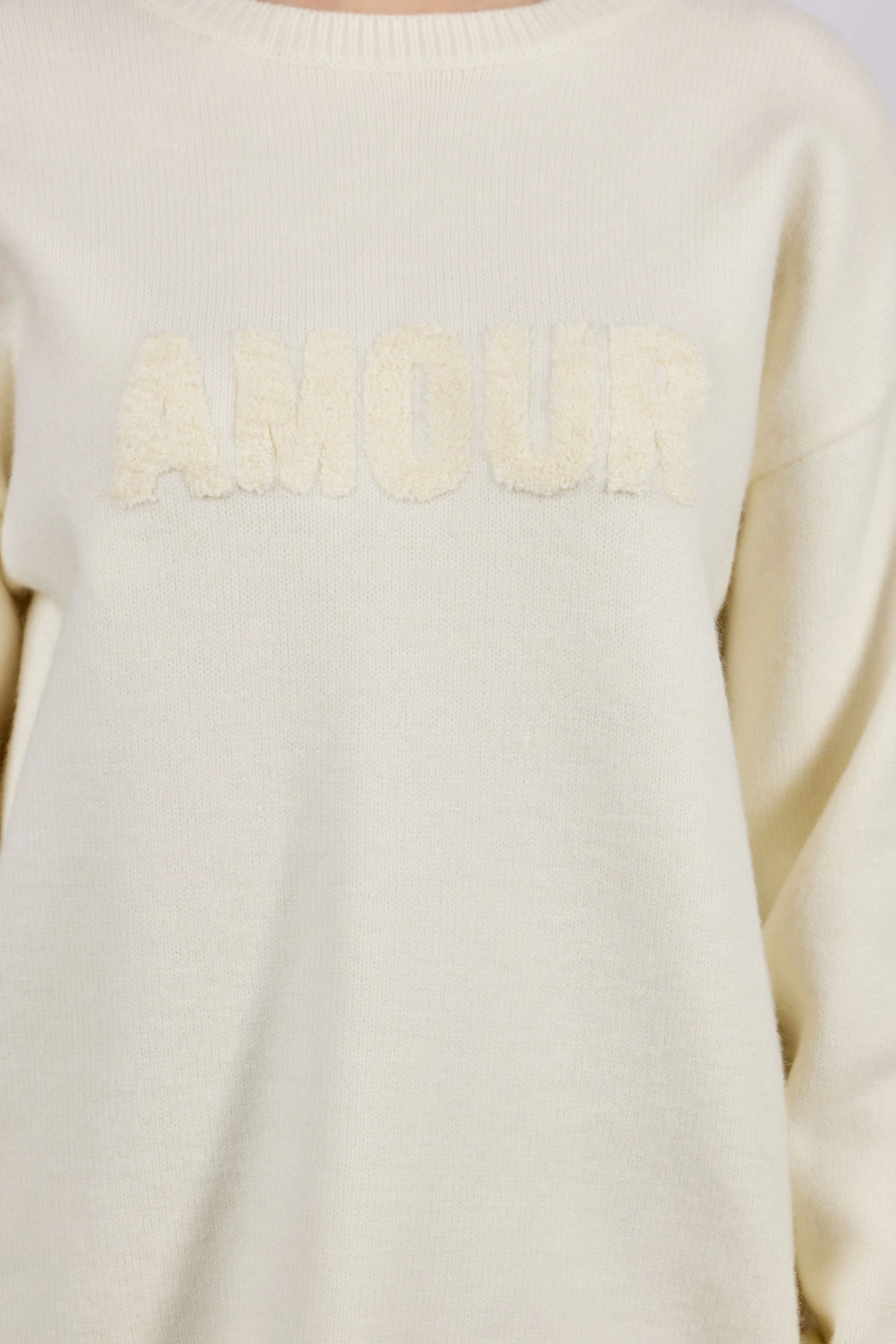 Свитер бежевый для женщин 43126-15 65