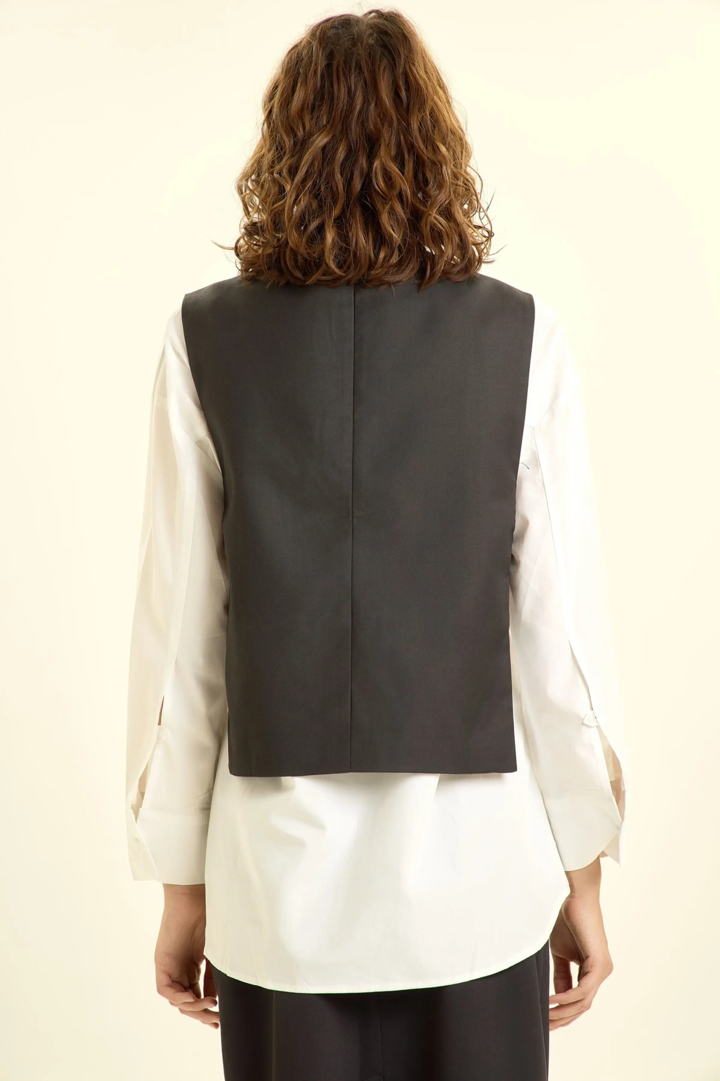 Жилетка черный для женщин 46144-1 68