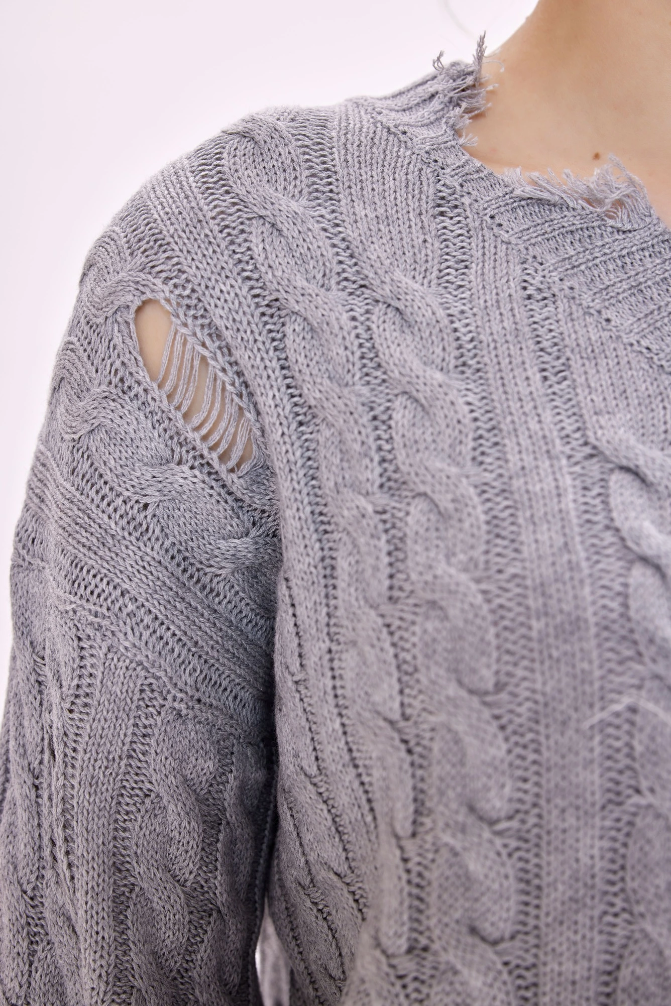 Свитер серый для женщин 39241-61 65