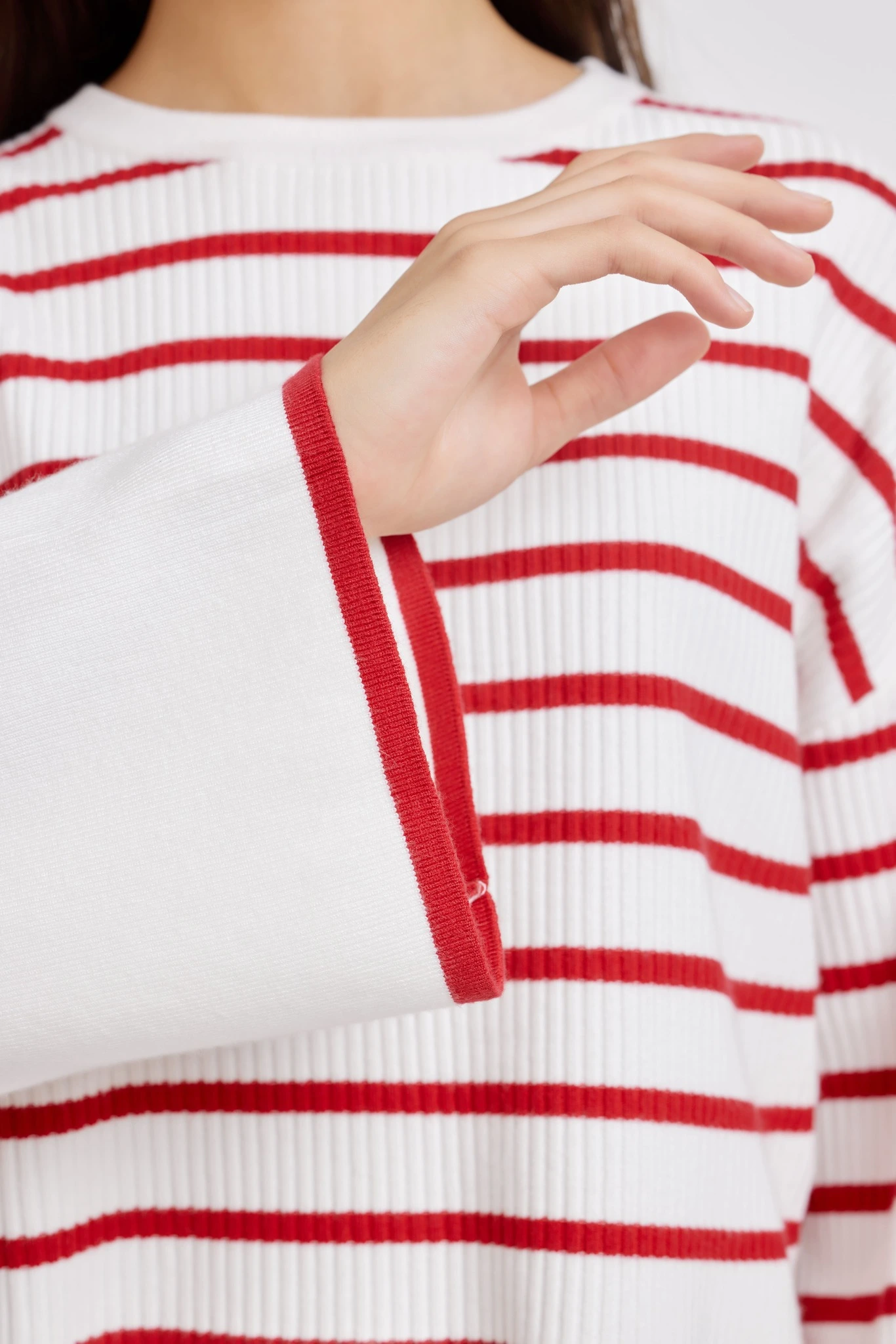 Джемпер бело-красная полоска для женщин 42406U-50 60