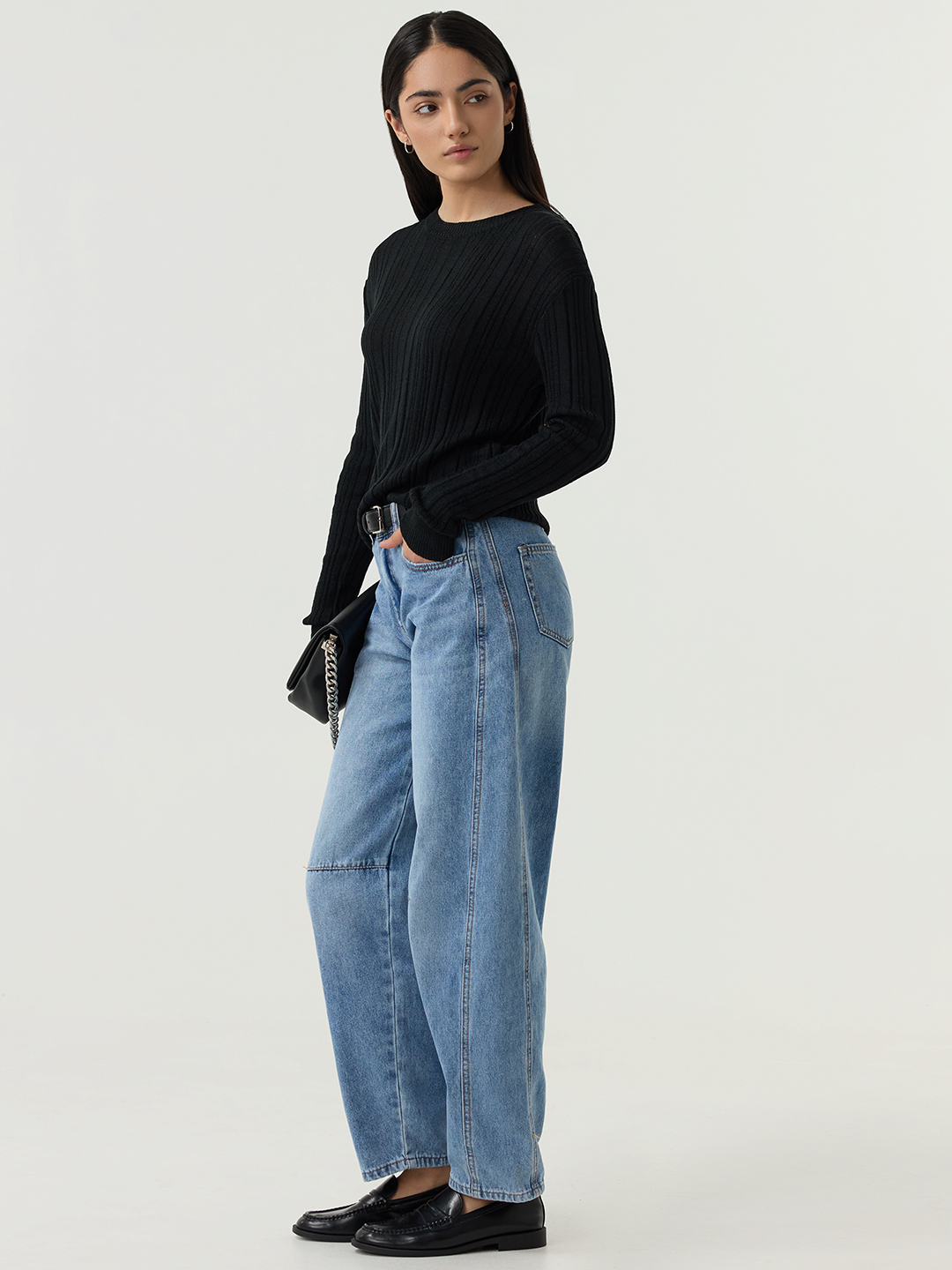 Джемпер черный для женщин 48126-1 60