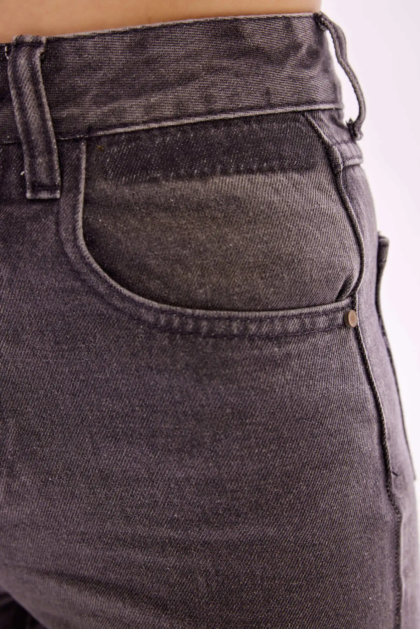 Джинсы серый для женщин 39306-61 74