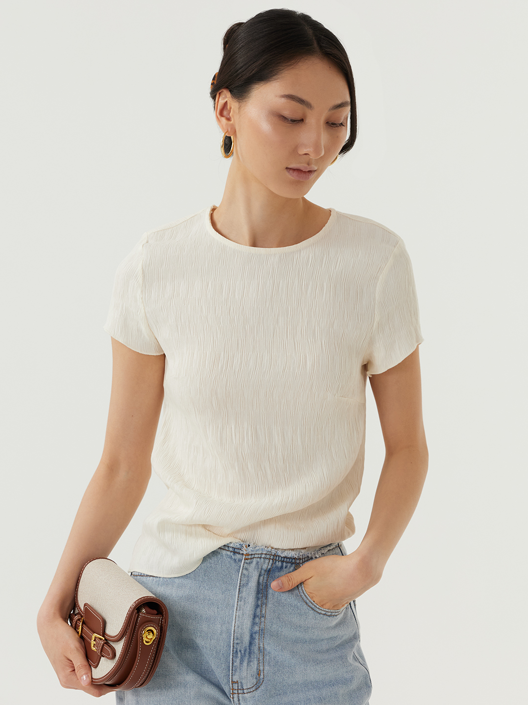 Футболка айвори для женщин 48234-234 67