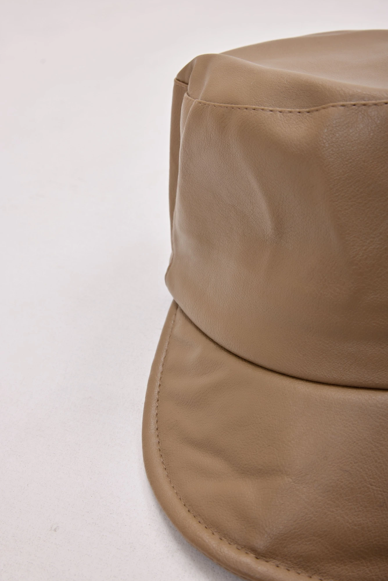 Кепка бежевый для женщин 853/800/A-0012-15 9